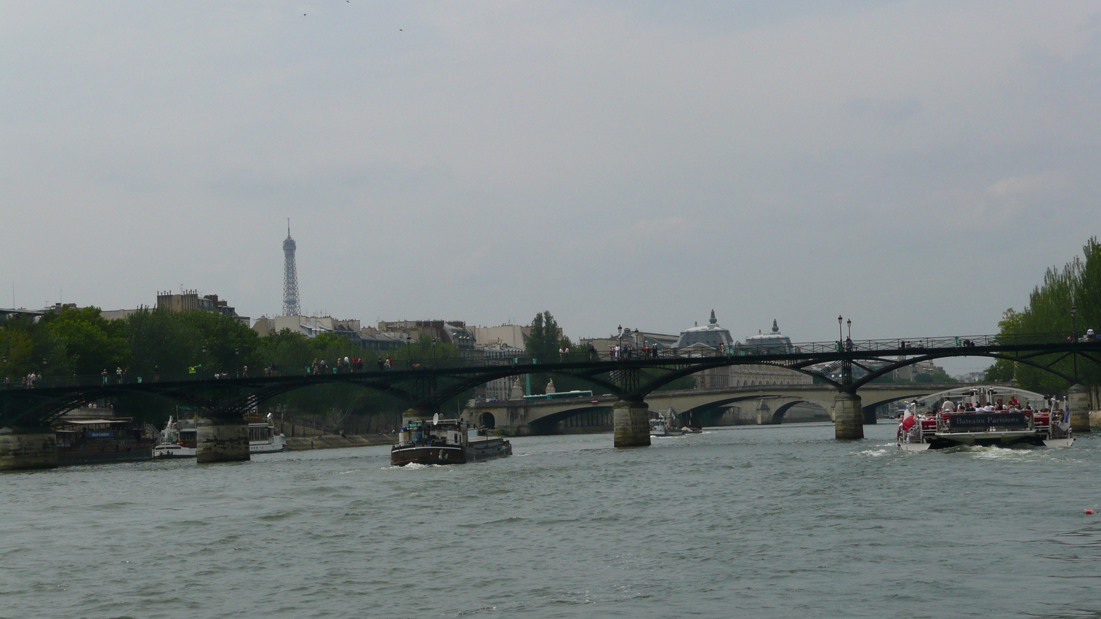 Picture France Paris Seine river 2007-06 45 - Flights Seine river