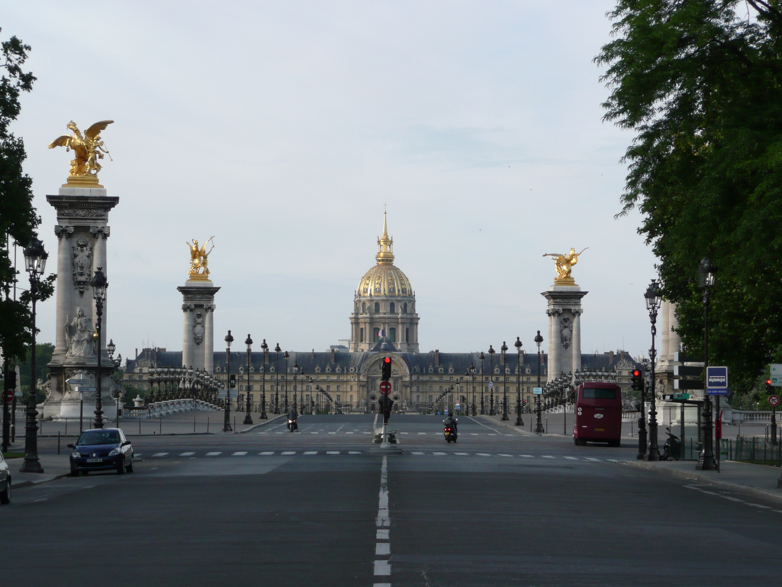 Picture France Paris 2007-06 31 - Store Paris