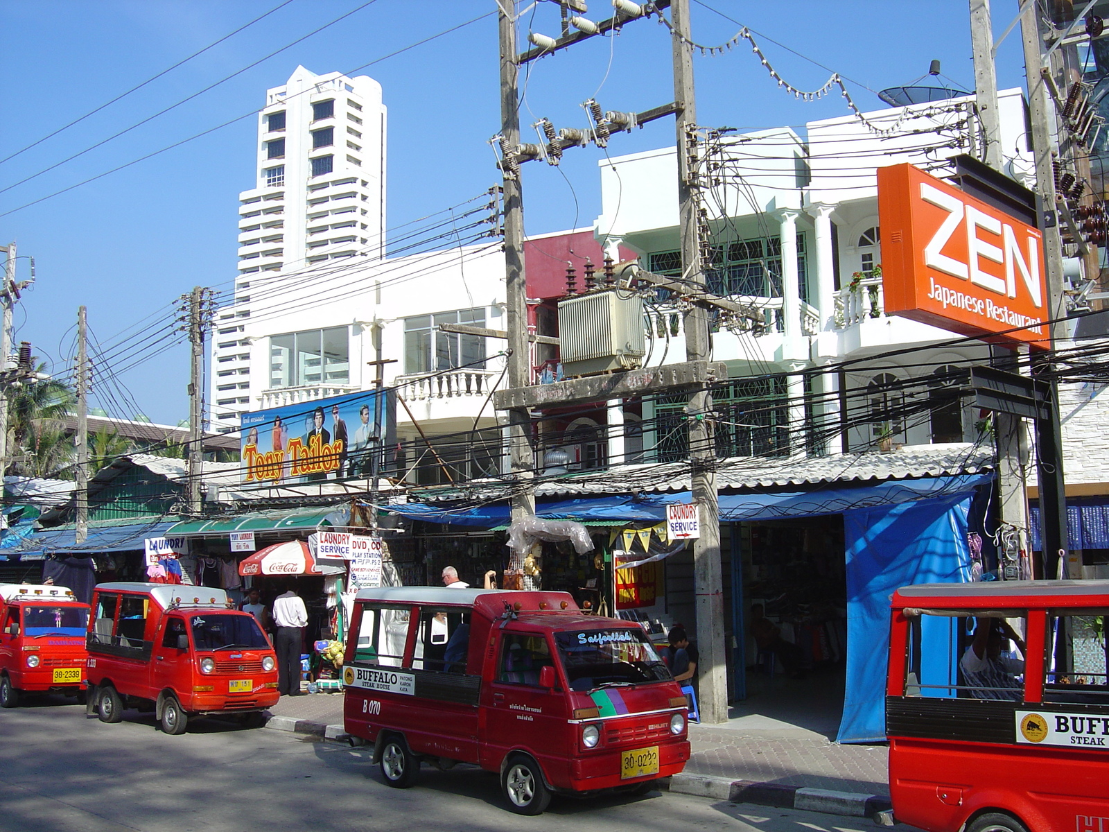 Picture Thailand Phuket Patong Beach Road 2005-12 65 - Sightseeing Beach Road