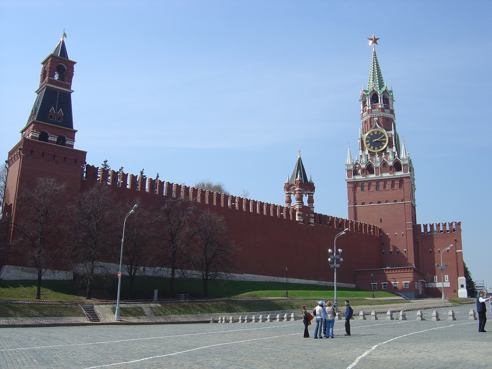 Picture Russia Moscow Red Square 2005-04 17 - Car Red Square