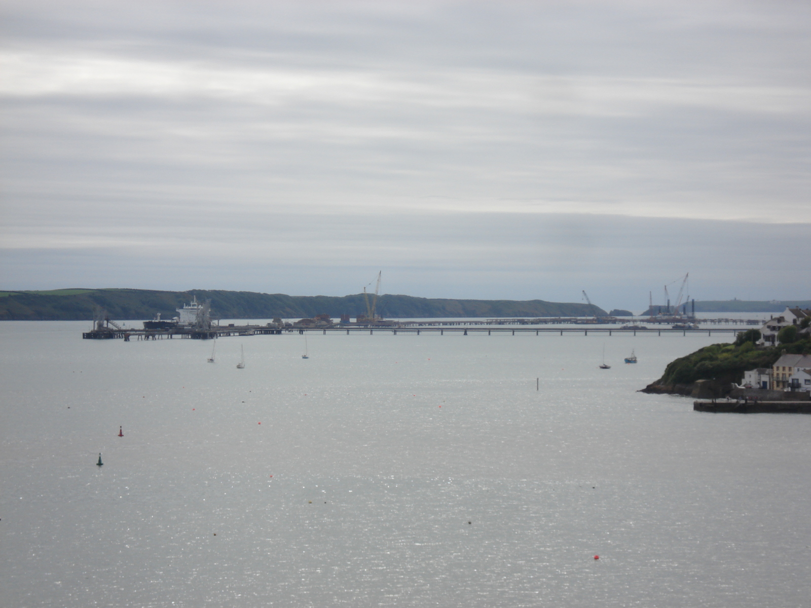 Picture United Kingdom Pembrokeshire Mildford Haven 2006-05 7 - Pictures Mildford Haven