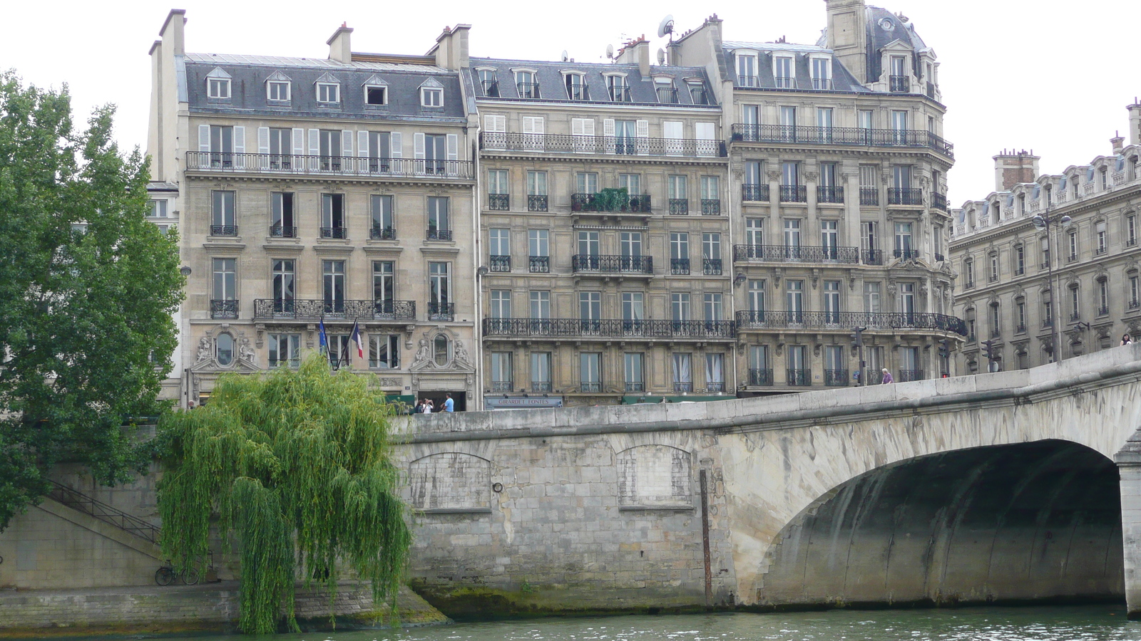 Picture France Paris Seine river 2007-06 39 - Photographers Seine river