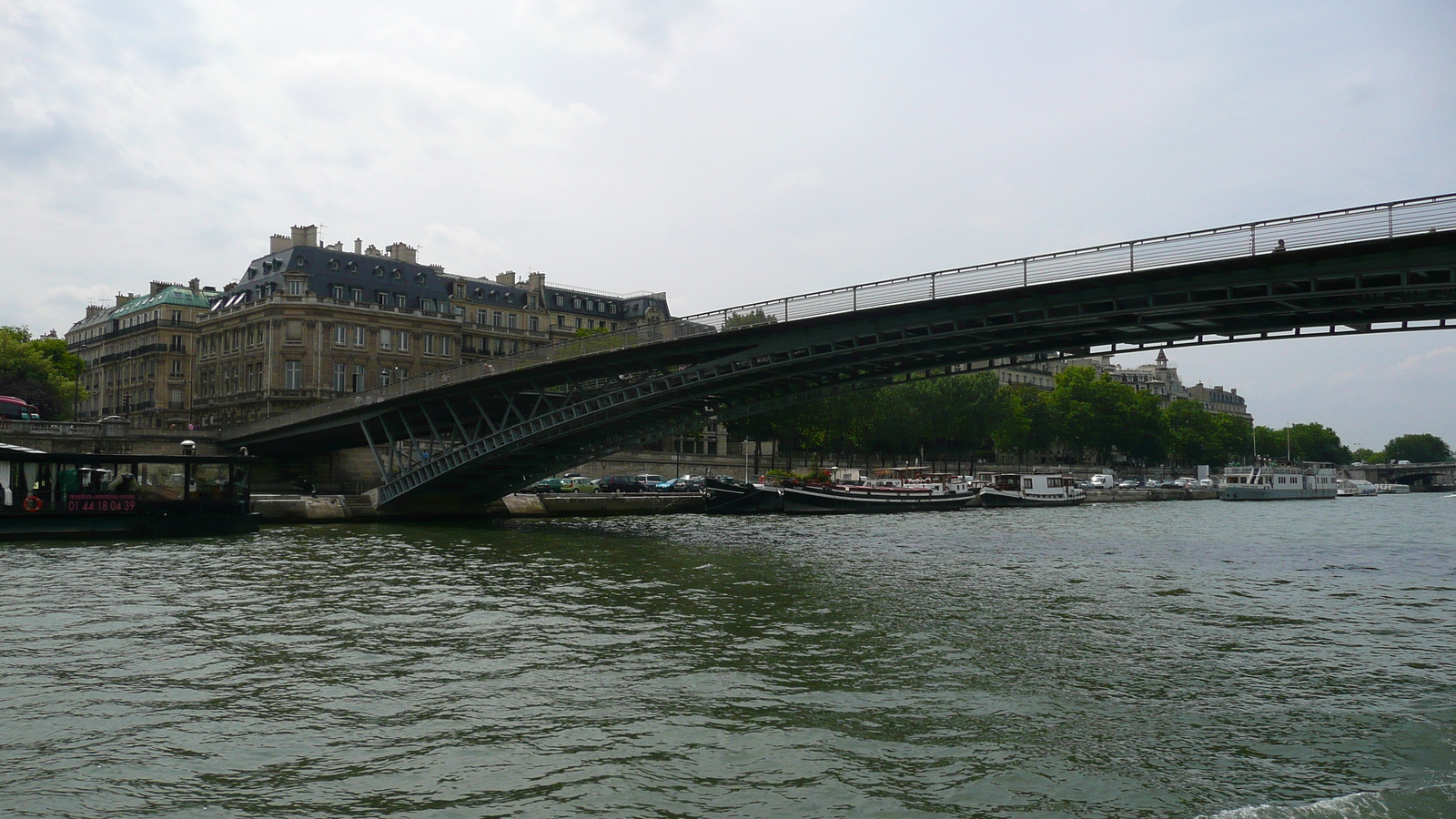 Picture France Paris Seine river 2007-06 223 - Tourist Seine river