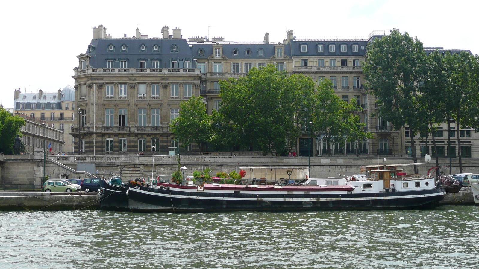 Picture France Paris Peniches Parisiennes 2007-06 8 - Perspective Peniches Parisiennes