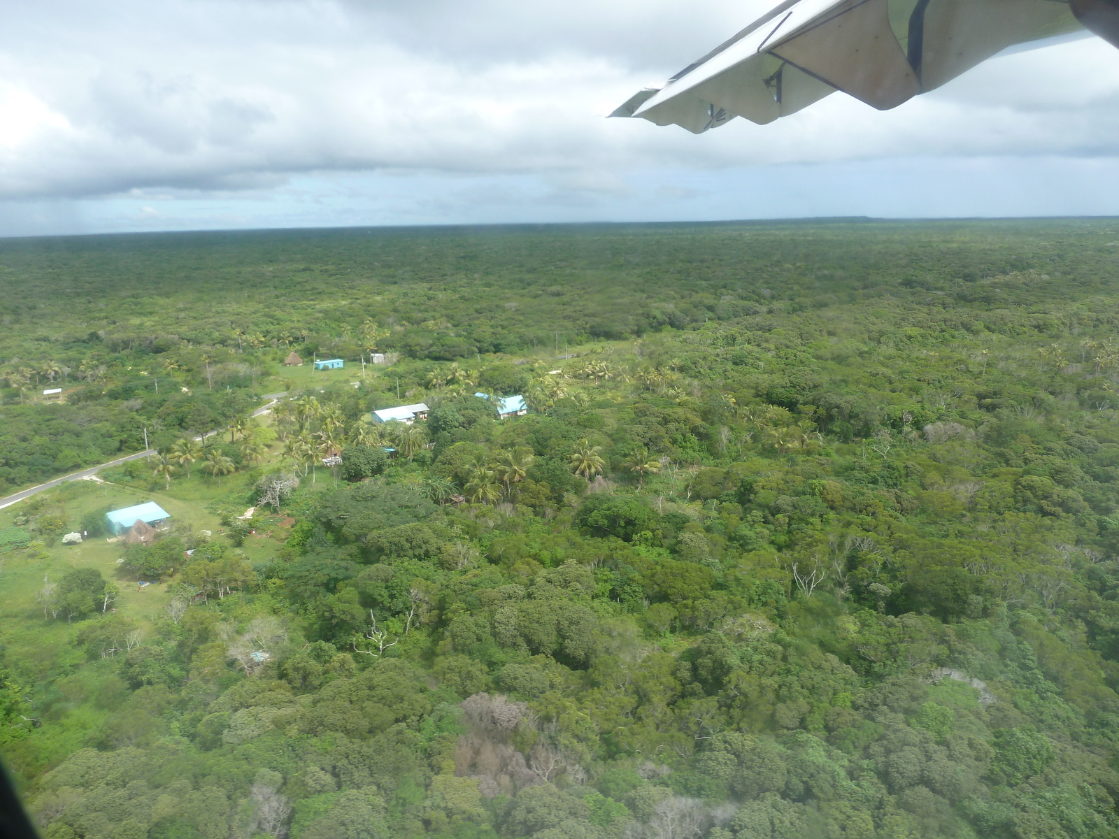 Picture New Caledonia From the Sky 2010-05 28 - Sightseeing From the Sky