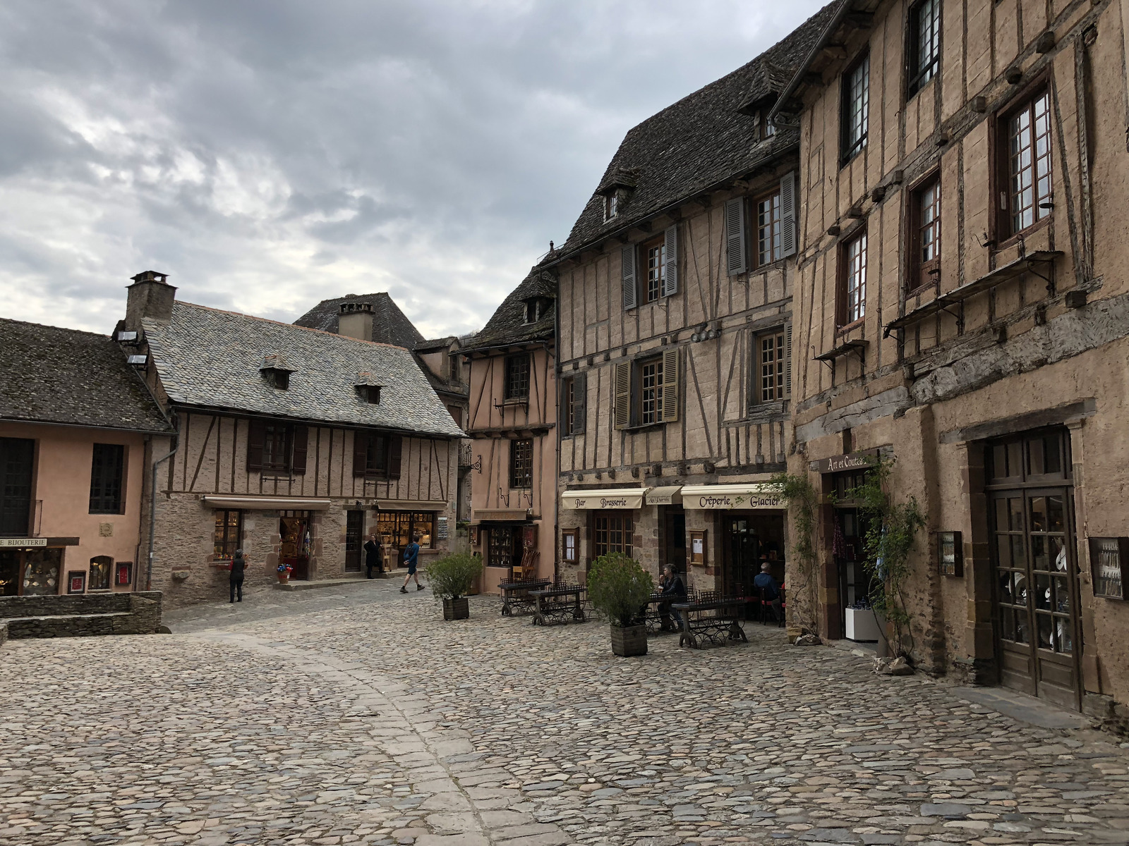 Picture France Conques 2018-04 194 - Perspective Conques