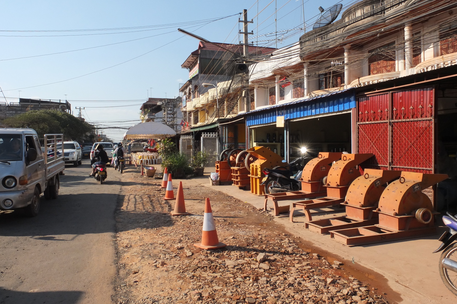 Picture Laos Vientiane 2012-12 203 - Trail Vientiane