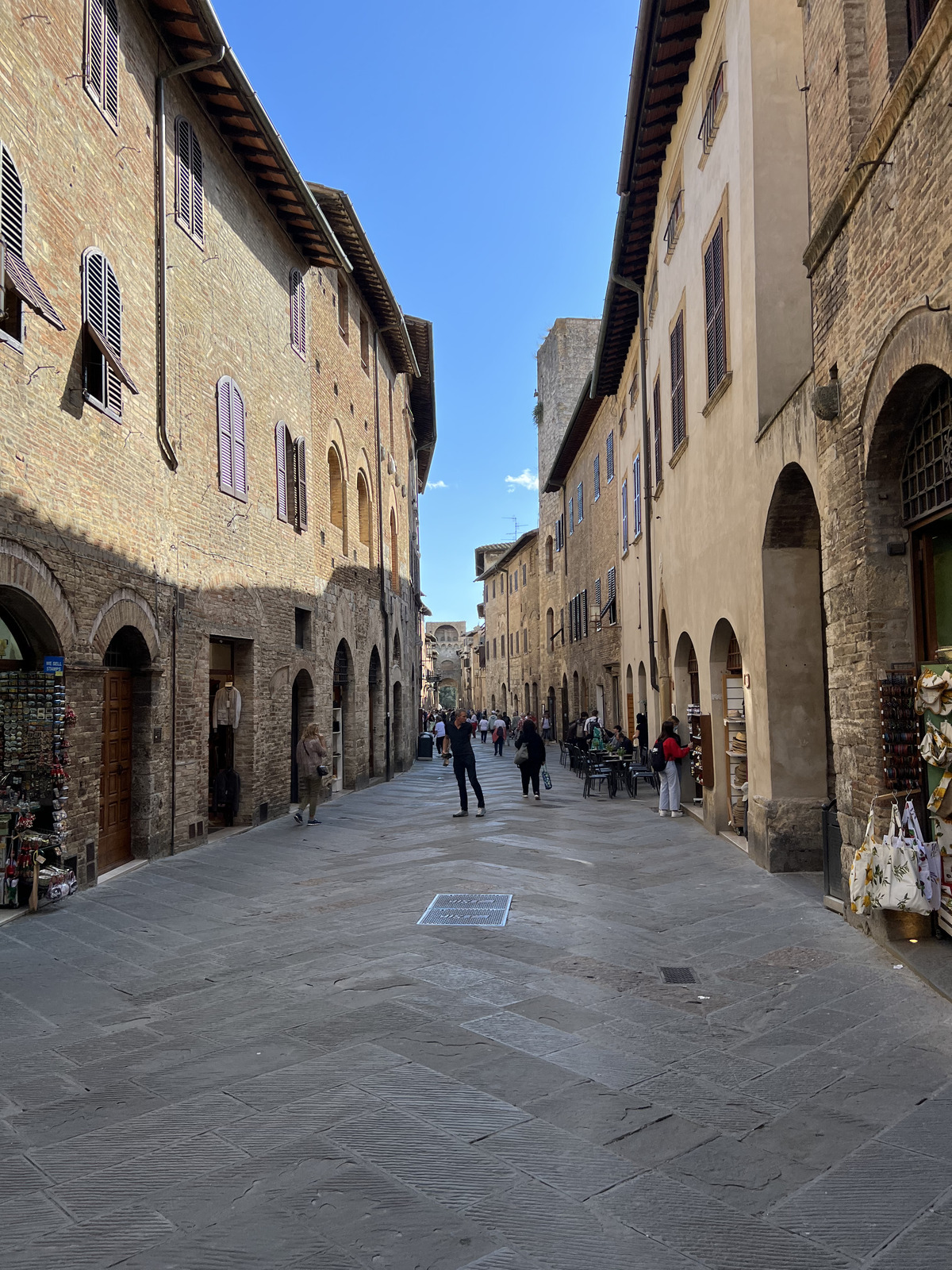 Picture Italy San Gimignano 2021-09 2 - View San Gimignano