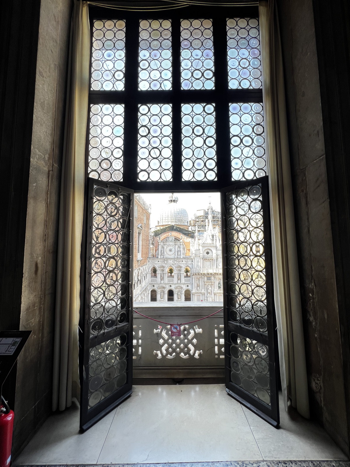 Picture Italy Venice Doge's Palace (Palazzo Ducale) 2022-05 122 - Road Doge's Palace (Palazzo Ducale)