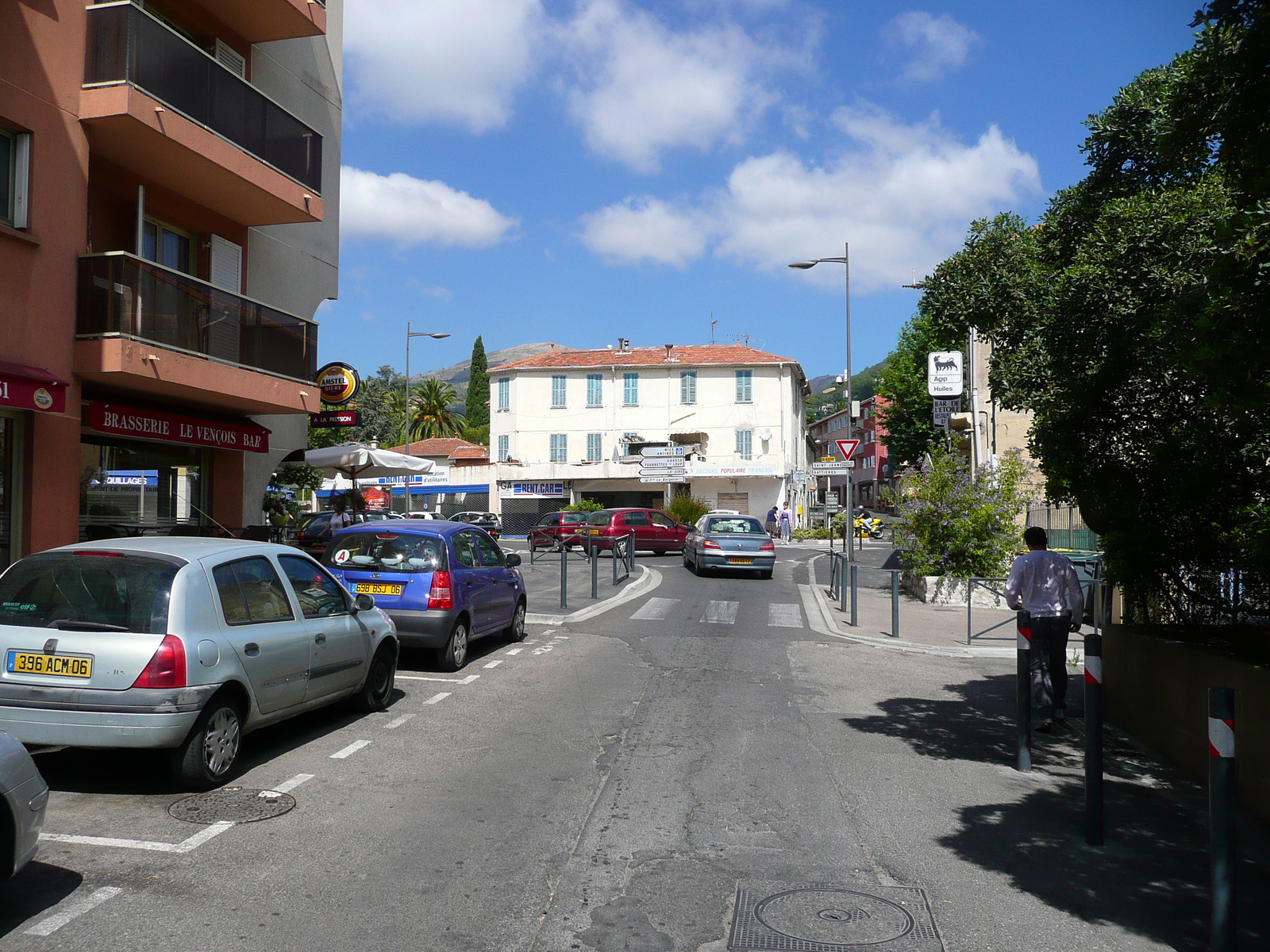 Picture France Vence Avenue H. Isnard 2007-07 31 - View Avenue H. Isnard