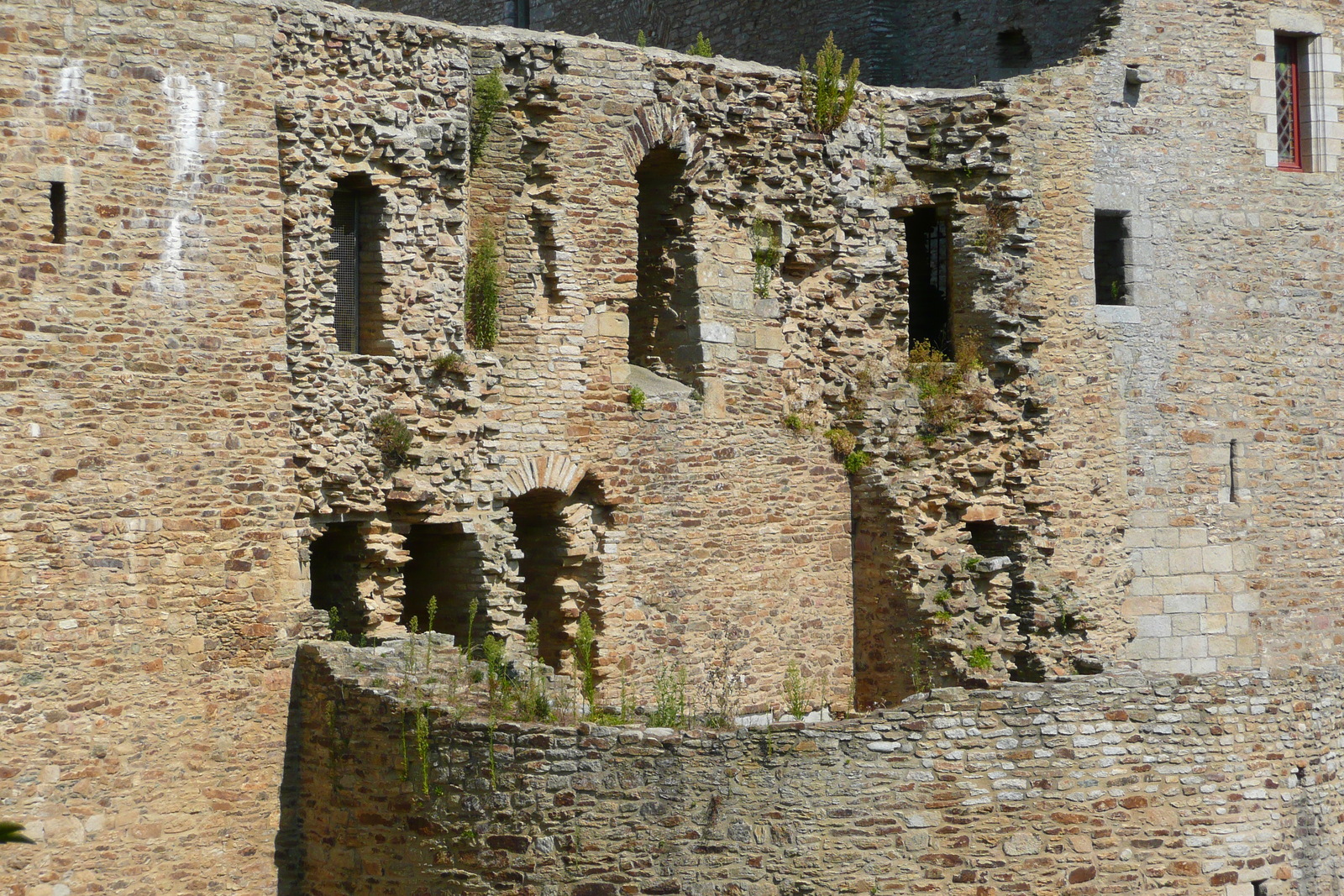 Picture France Suscinio Castle 2007-09 123 - Perspective Suscinio Castle