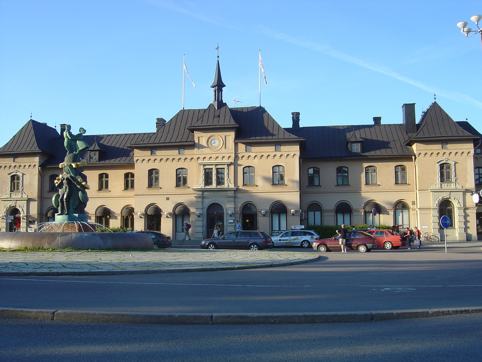 Picture Sweden Uppsala 2005-06 22 - Shopping Mall Uppsala