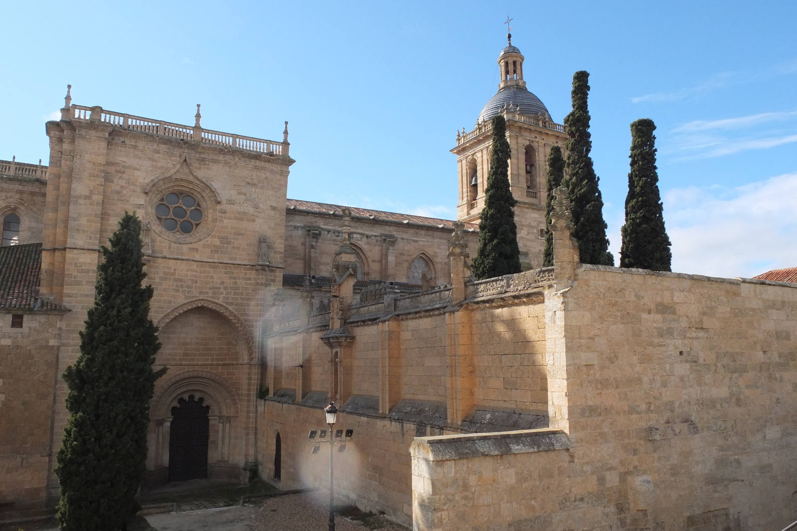 Picture Spain Ciudad Rodrigo 2013-01 10 - Road Ciudad Rodrigo