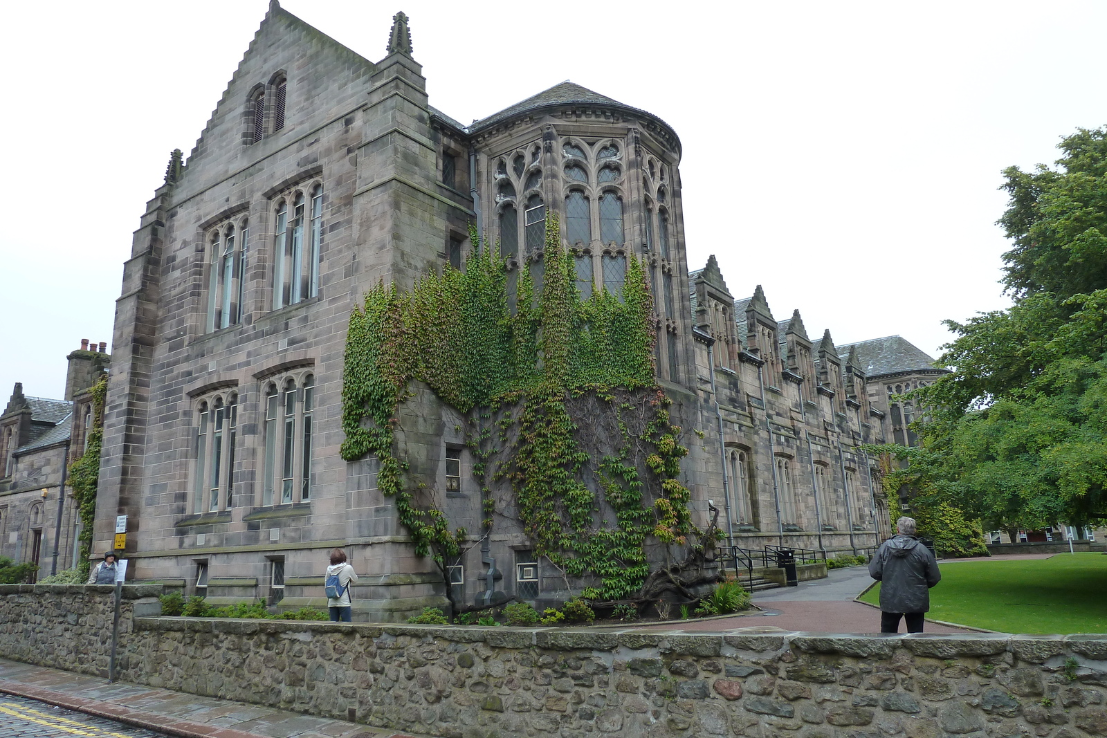 Picture United Kingdom Scotland Aberdeen 2011-07 5 - Tourist Places Aberdeen