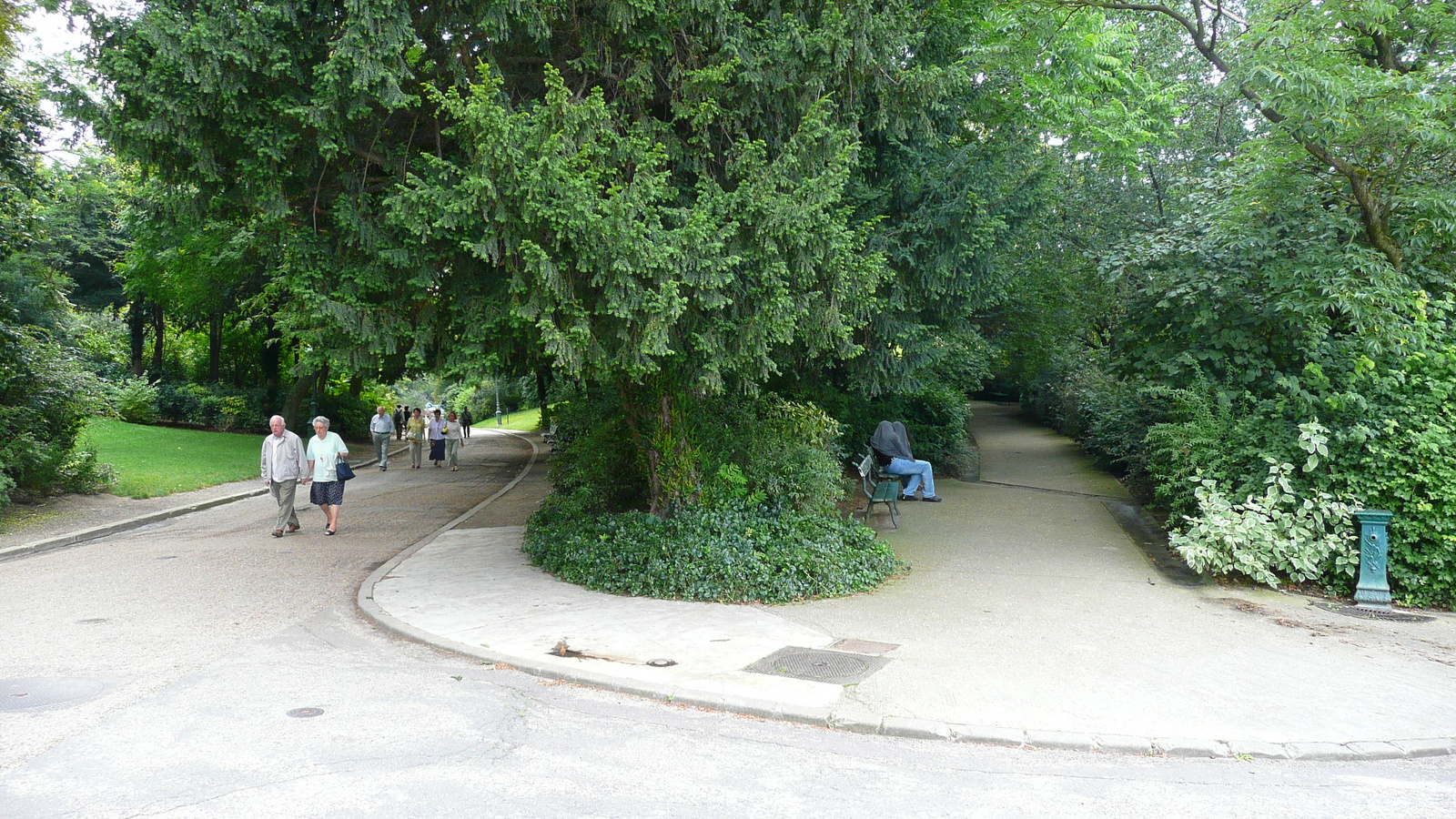 Picture France Paris Butes Chaumont 2007-08 51 - Photographer Butes Chaumont