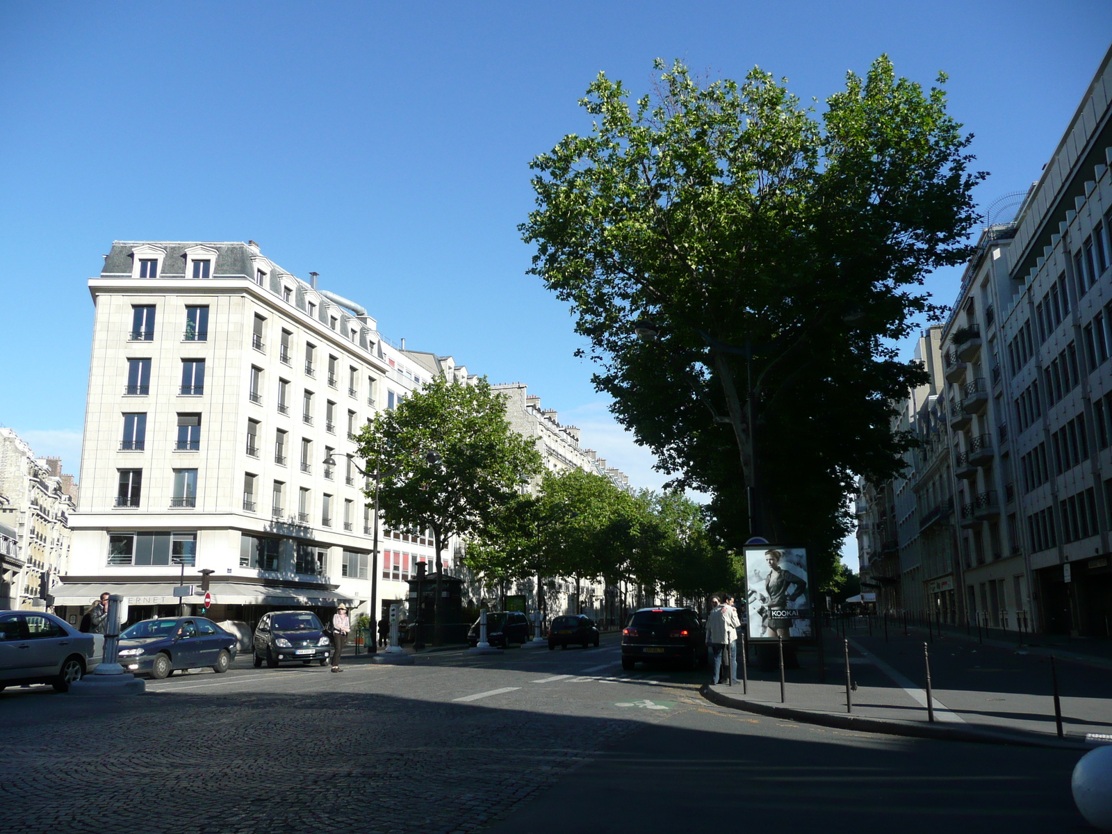 Picture France Paris Etoile and Arc de Triomphe 2007-05 56 - Flight Etoile and Arc de Triomphe