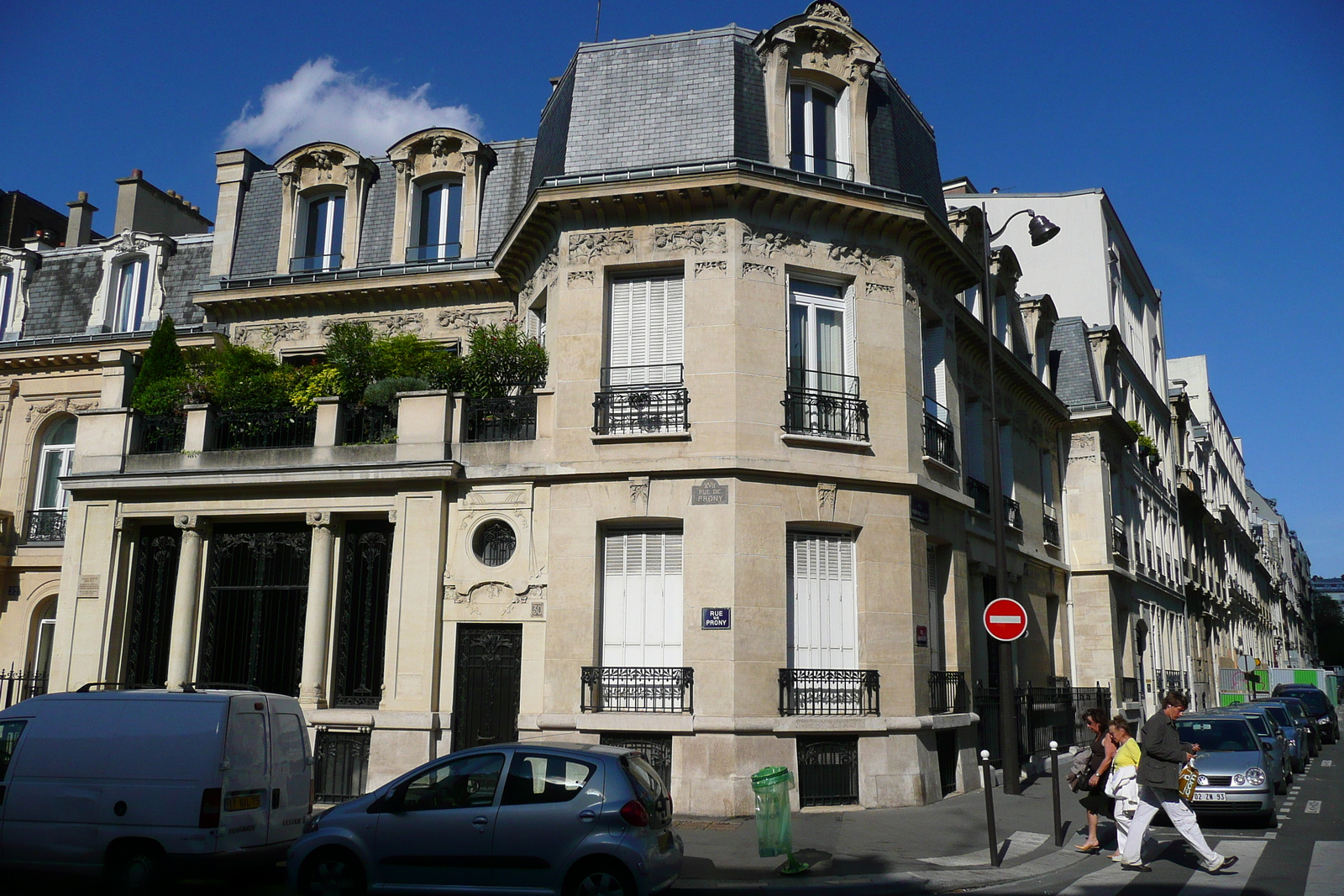 Picture France Paris 17th Arrondissement Rue de Prony 2007-09 3 - Flight Rue de Prony