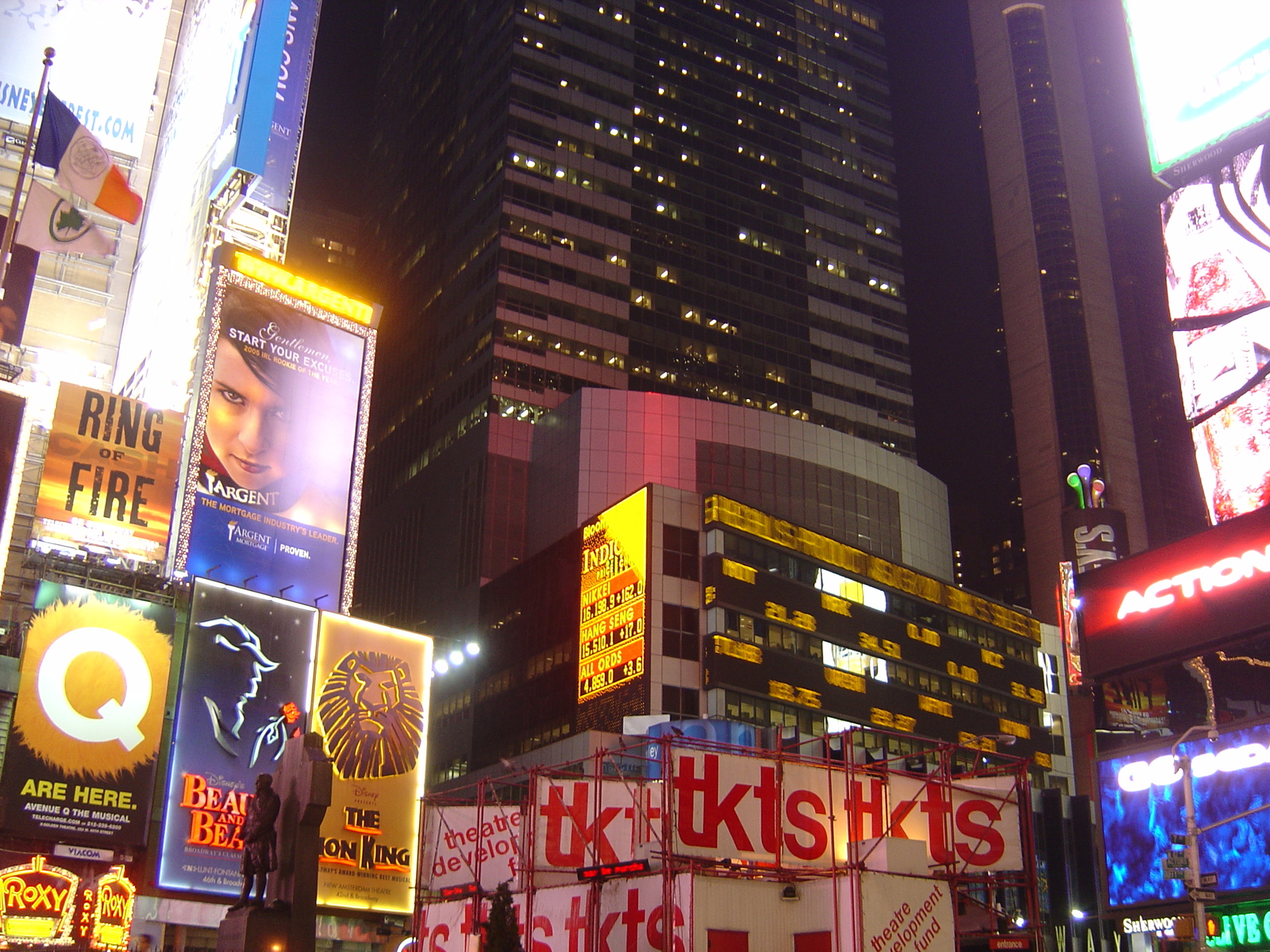 Picture United States New York Time Square 2006-03 65 - Views Time Square