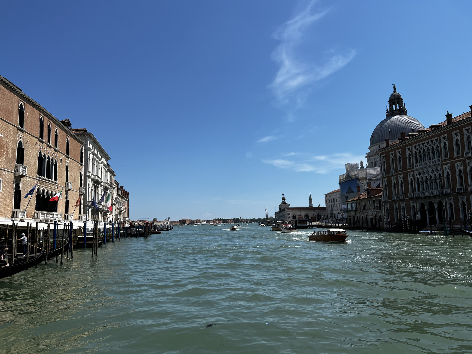 Picture Italy Venice 2022-05 35 - Perspective Venice