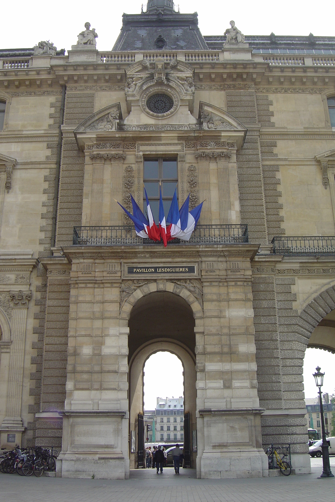 Picture France Paris Louvre 2007-05 52 - Tourist Louvre