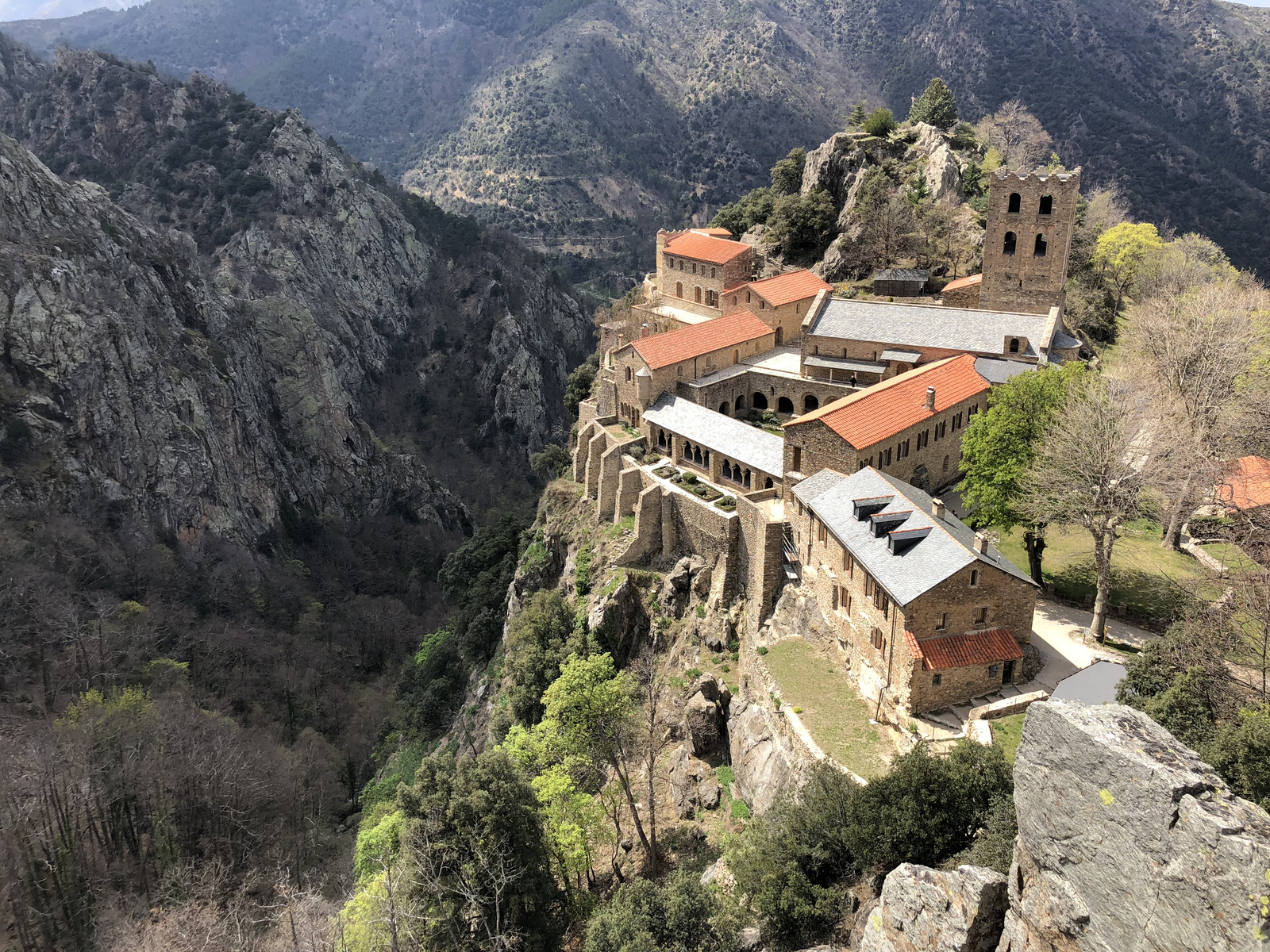 Picture France Abbaye Saint Martin du Canigou 2018-04 72 - Sightseeing Abbaye Saint Martin du Canigou