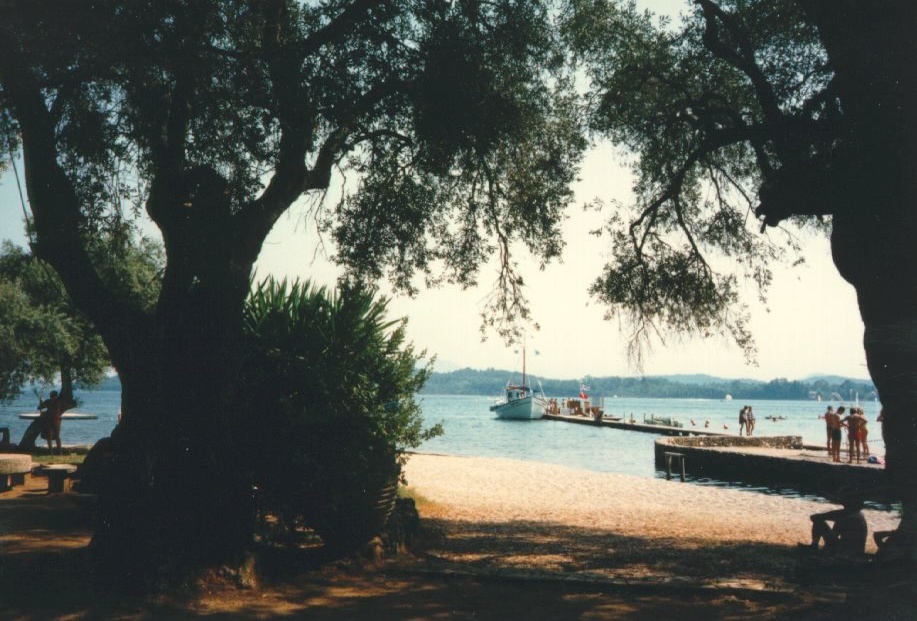 Picture Greece Corfu 1988-08 10 - Flight Corfu