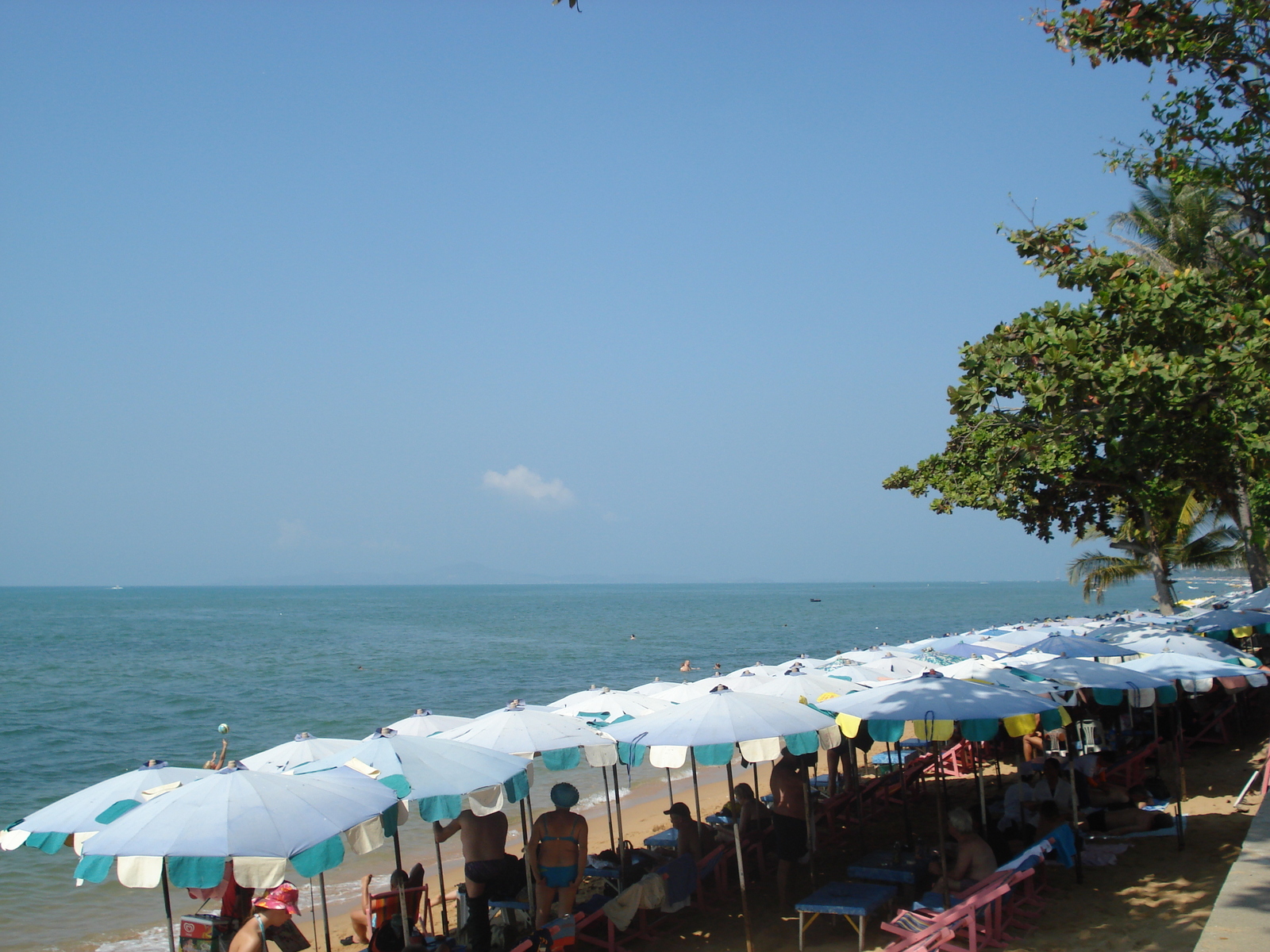 Picture Thailand Jomtien Jomtien Seashore 2008-01 184 - Perspective Jomtien Seashore