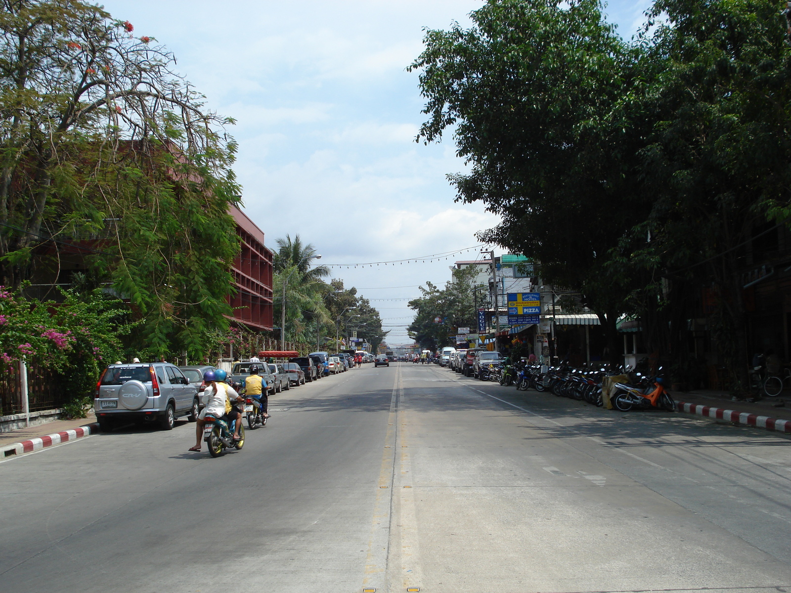 Picture Thailand Pattaya Beach 2007-02 18 - Road Pattaya Beach