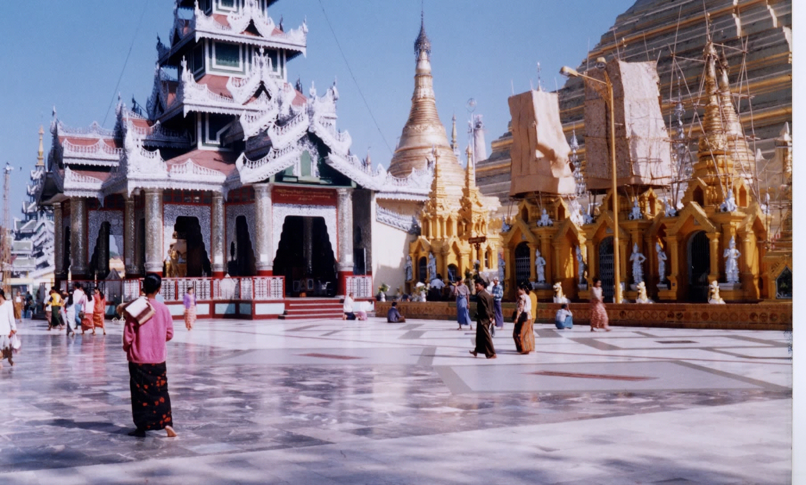 Picture Myanmar Yangon 1998-01 0 - Sightseeing Yangon