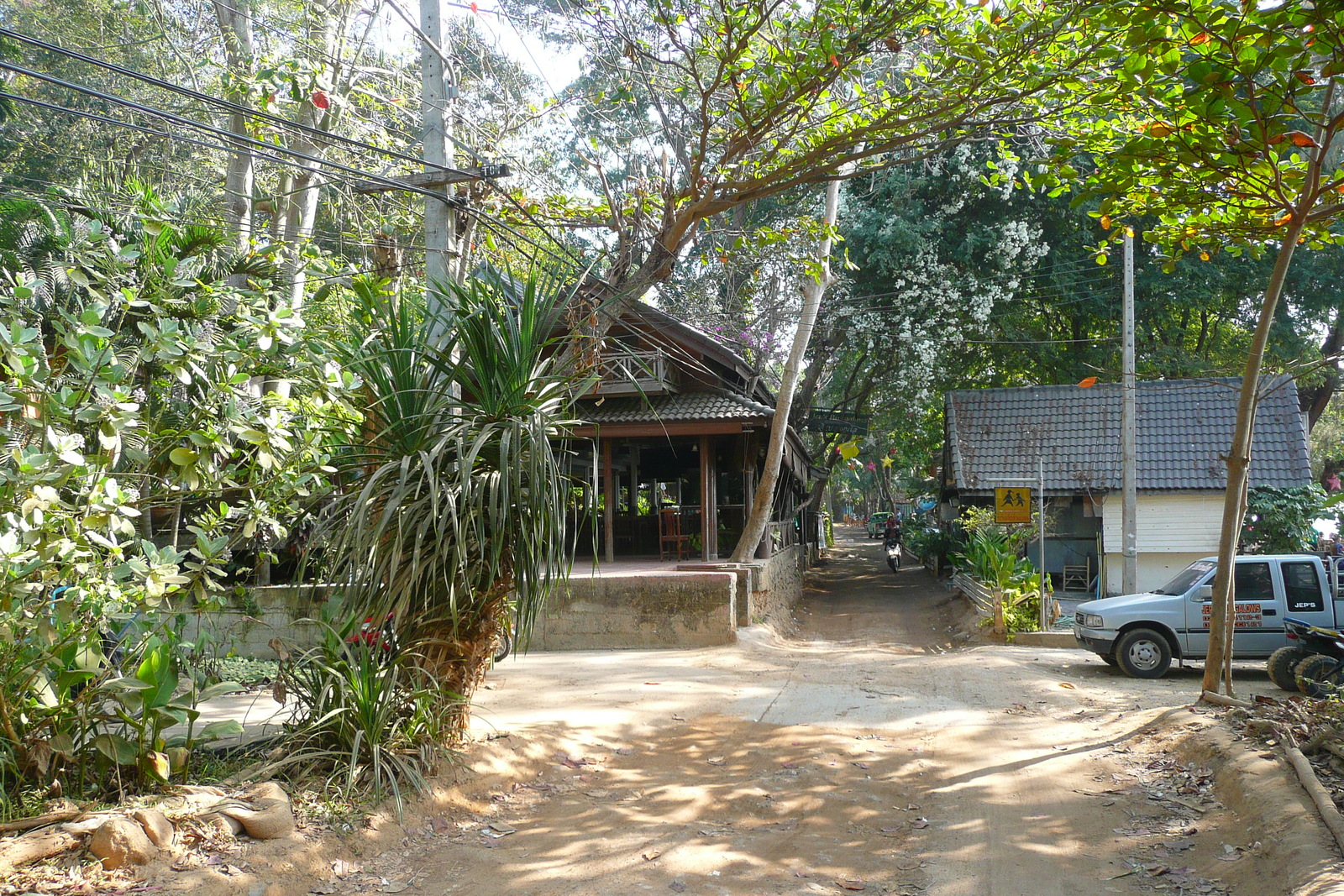 Picture Thailand Ko Samet Ao Phai 2009-01 47 - Perspective Ao Phai