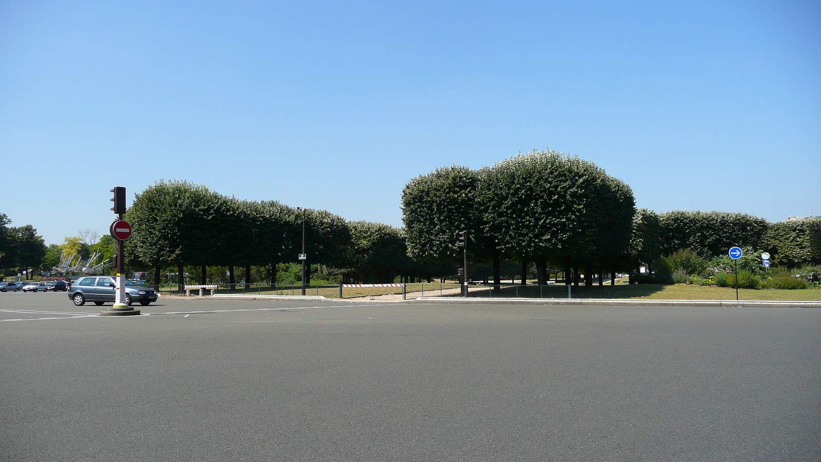 Picture France Paris Porte Maillot 2007-08 7 - Perspective Porte Maillot