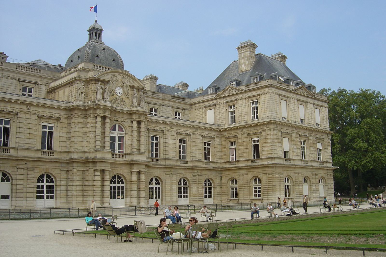 Picture France Paris Luxembourg Garden 2007-04 144 - Store Luxembourg Garden