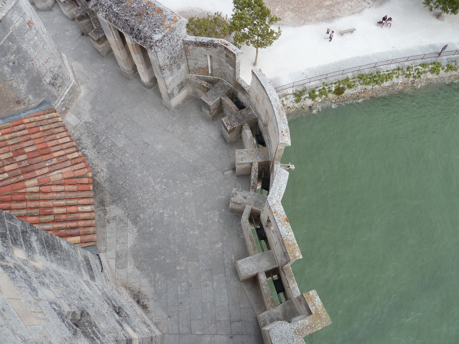 Picture France La Rochelle St. Nicolas Tower 2010-08 10 - Trail St. Nicolas Tower