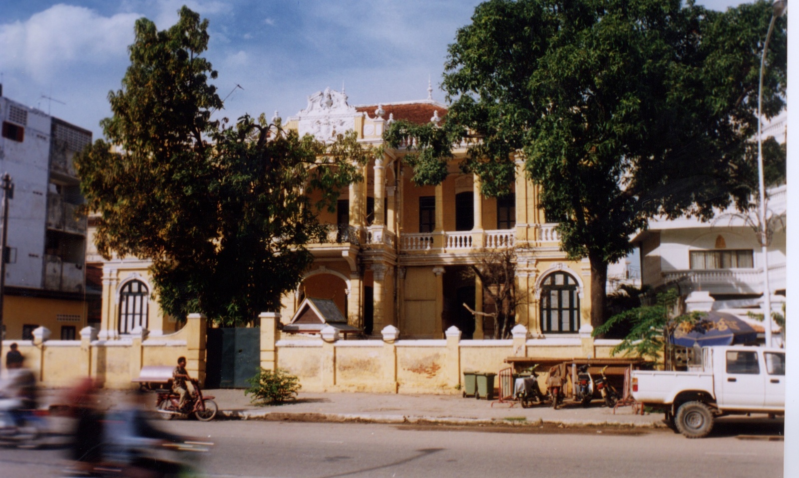 Picture Cambodia Phnom Pen 1996-06 26 - Flights Phnom Pen