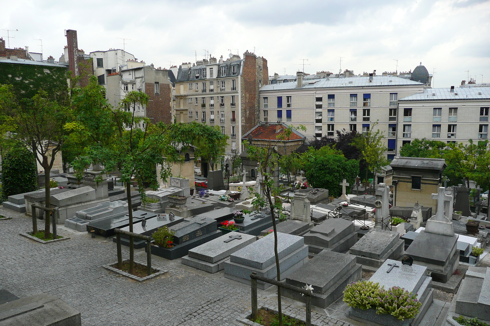 Picture France Paris St. Vincent Cemetery 2007-06 14 - Photographer St. Vincent Cemetery