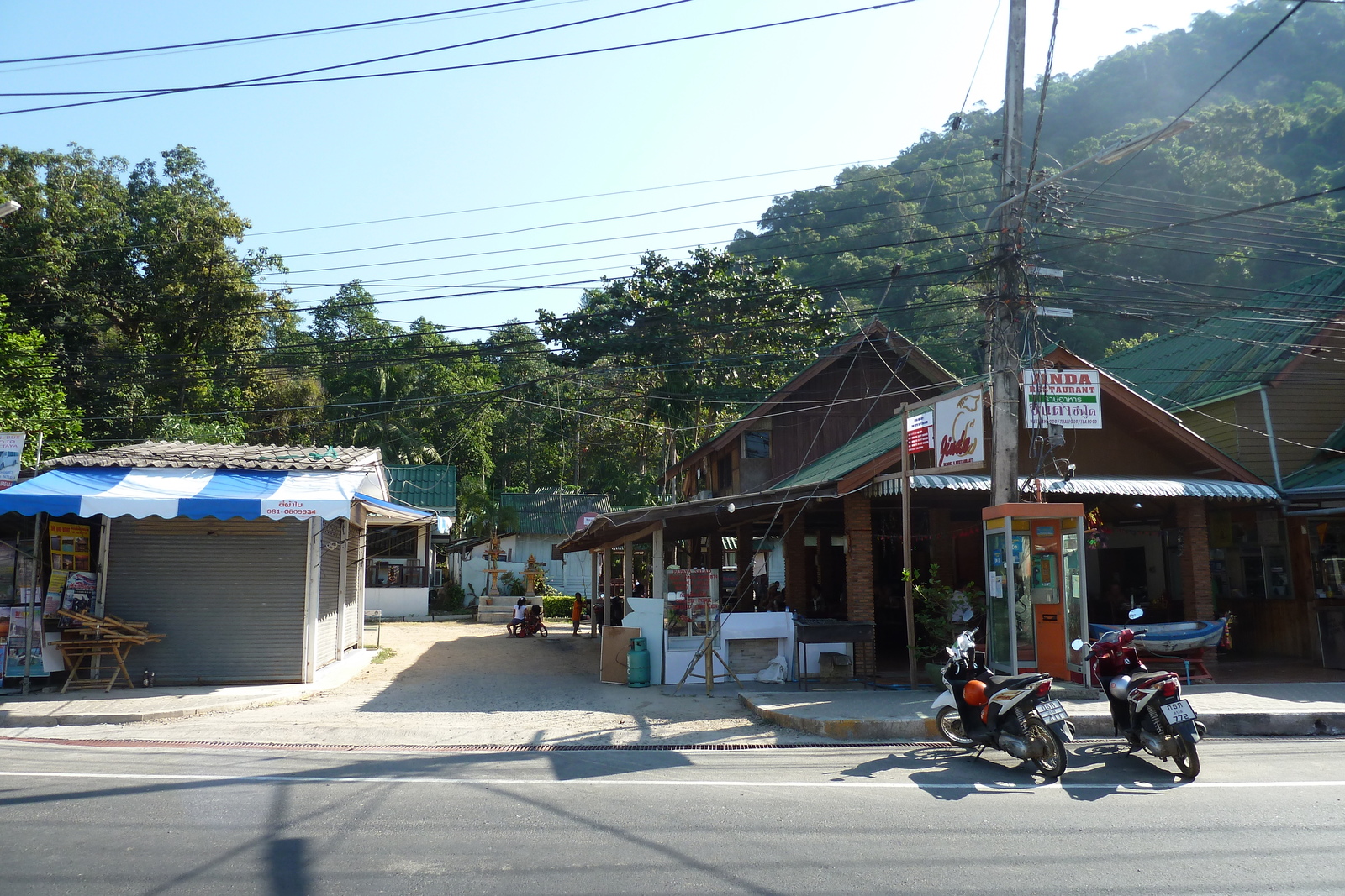 Picture Thailand Ko Chang Island road 2011-02 83 - Pictures Island road