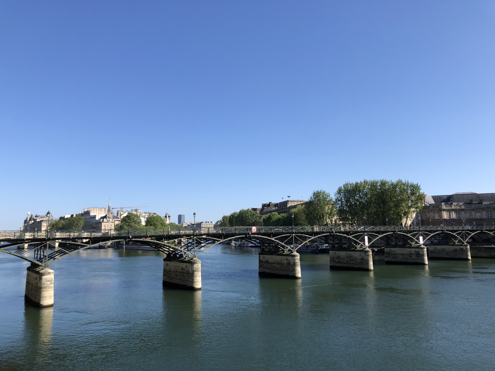 Picture France Paris lockdown 2020-04 217 - Sightseeing Paris lockdown