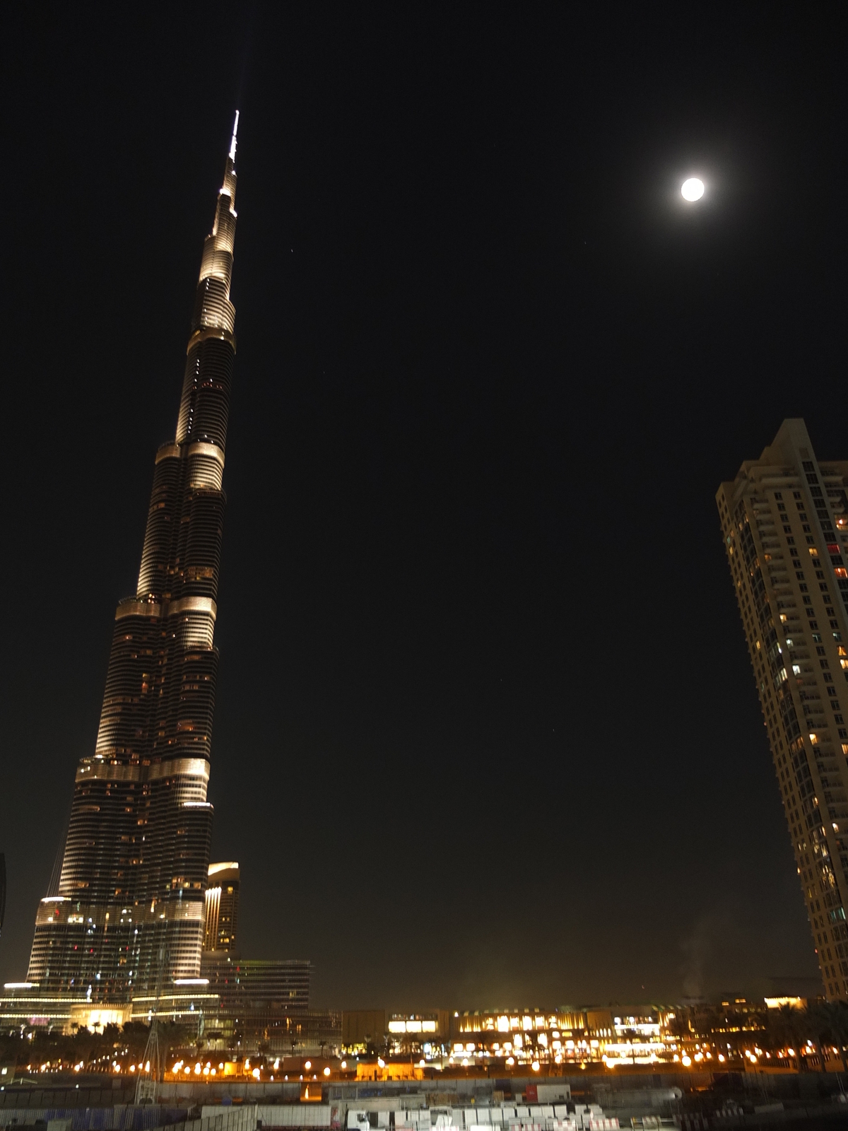 Picture United Arab Emirates Dubai The Dubai Mall 2011-12 4 - Photographer The Dubai Mall