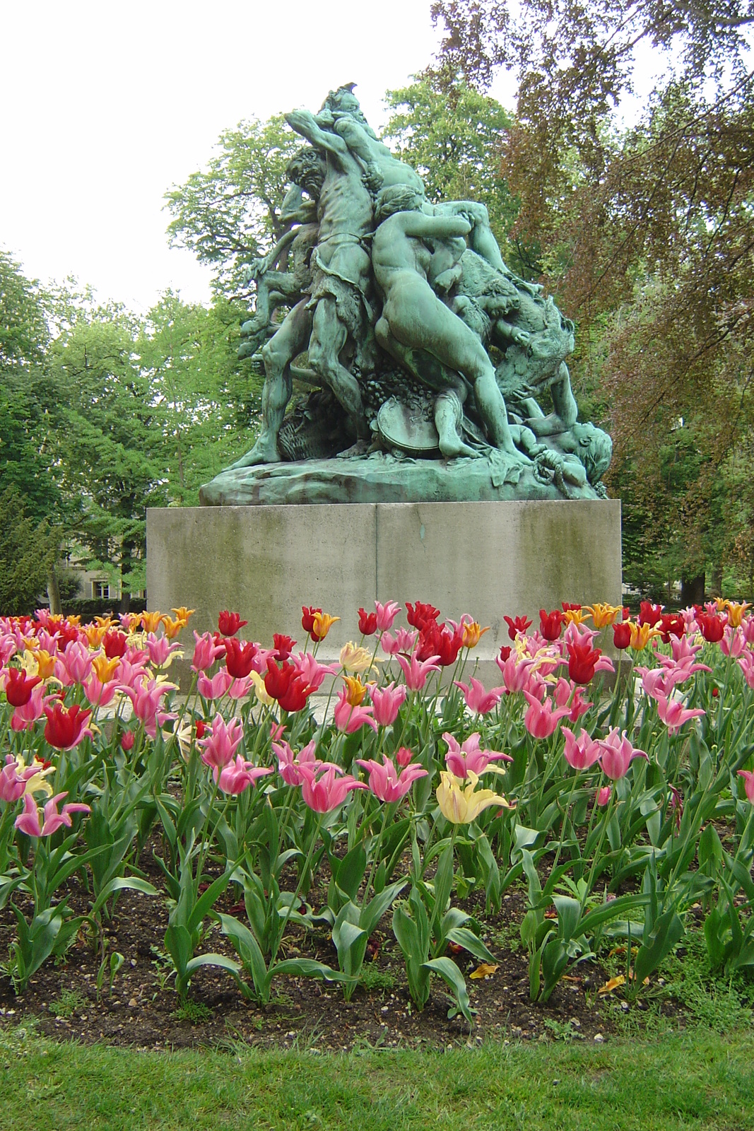 Picture France Paris Luxembourg Garden 2007-04 1 - Tourist Attraction Luxembourg Garden