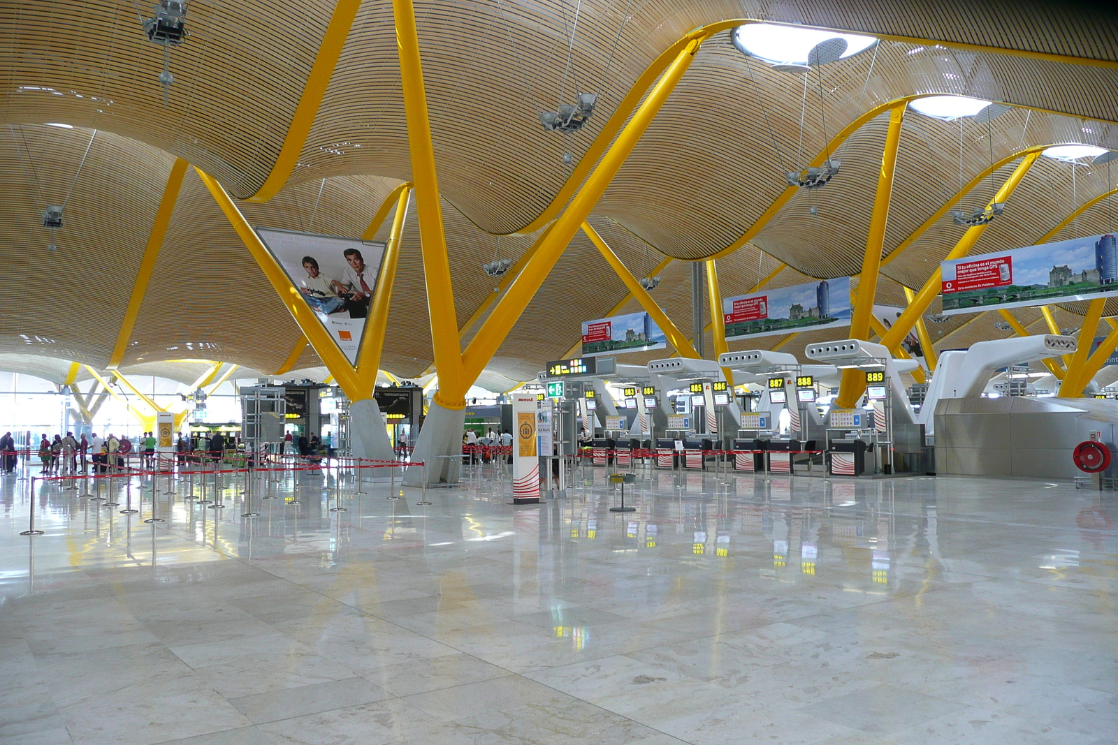 Picture Spain Madrid Barajas Airport 2007-09 77 - View Barajas Airport