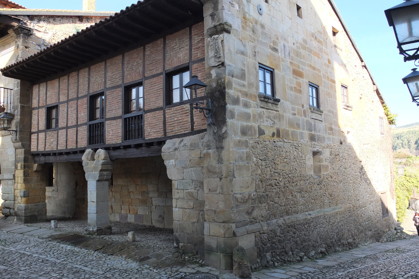 Picture Spain Santillana del Mar 2013-01 53 - Road Santillana del Mar