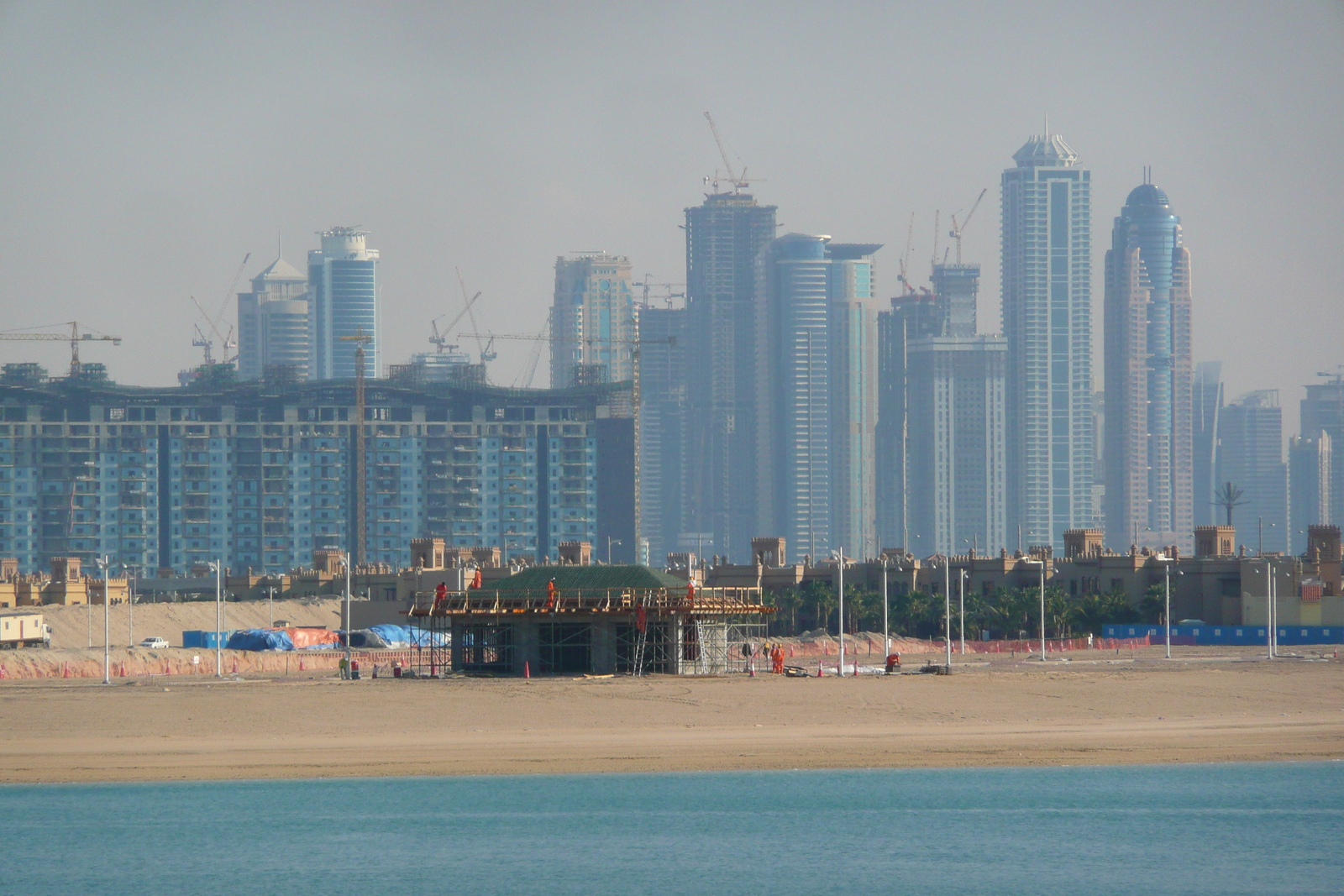 Picture United Arab Emirates Dubai Palm Jumeirah 2009-01 32 - Car Rental Palm Jumeirah