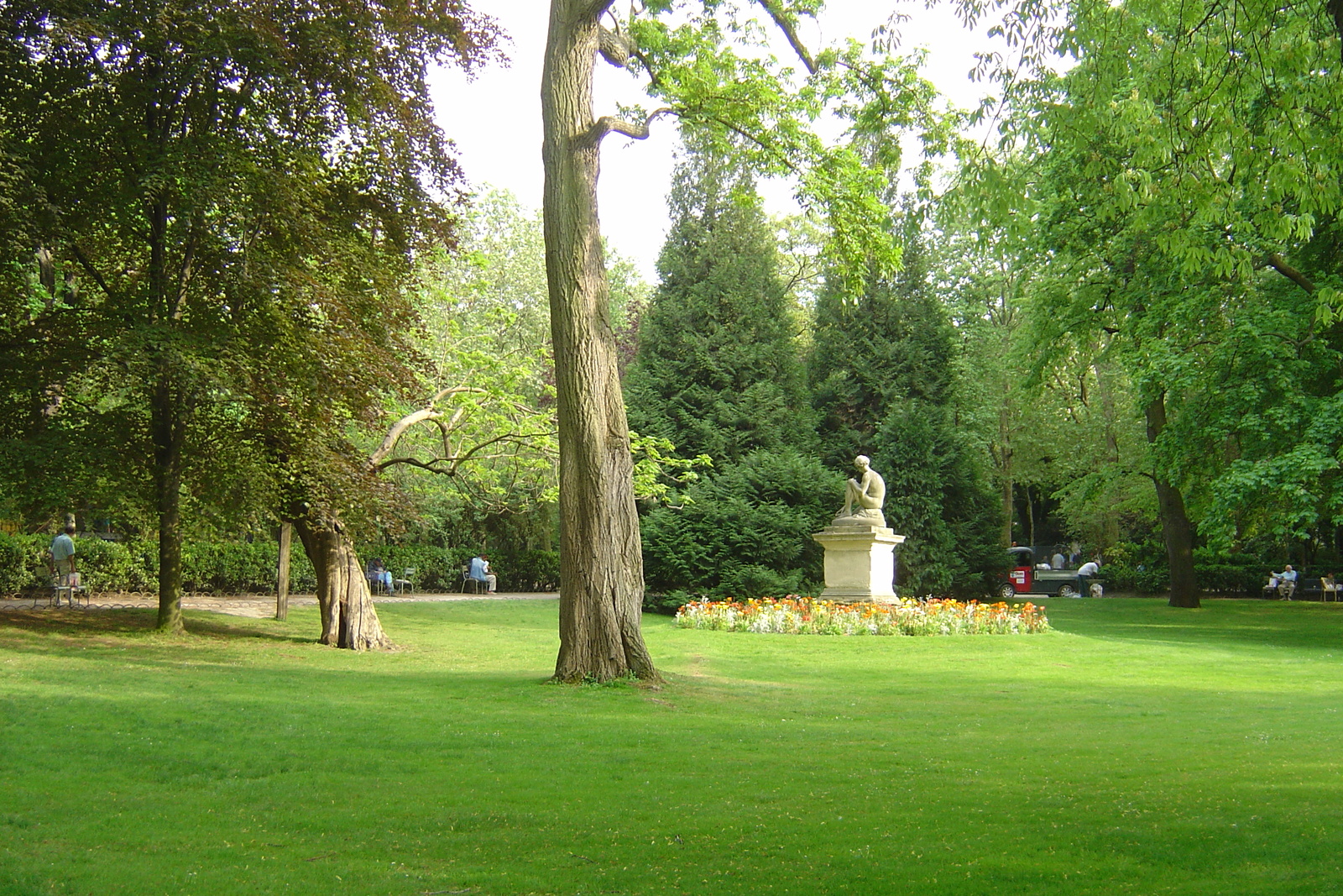 Picture France Paris Luxembourg Garden 2007-04 179 - Perspective Luxembourg Garden