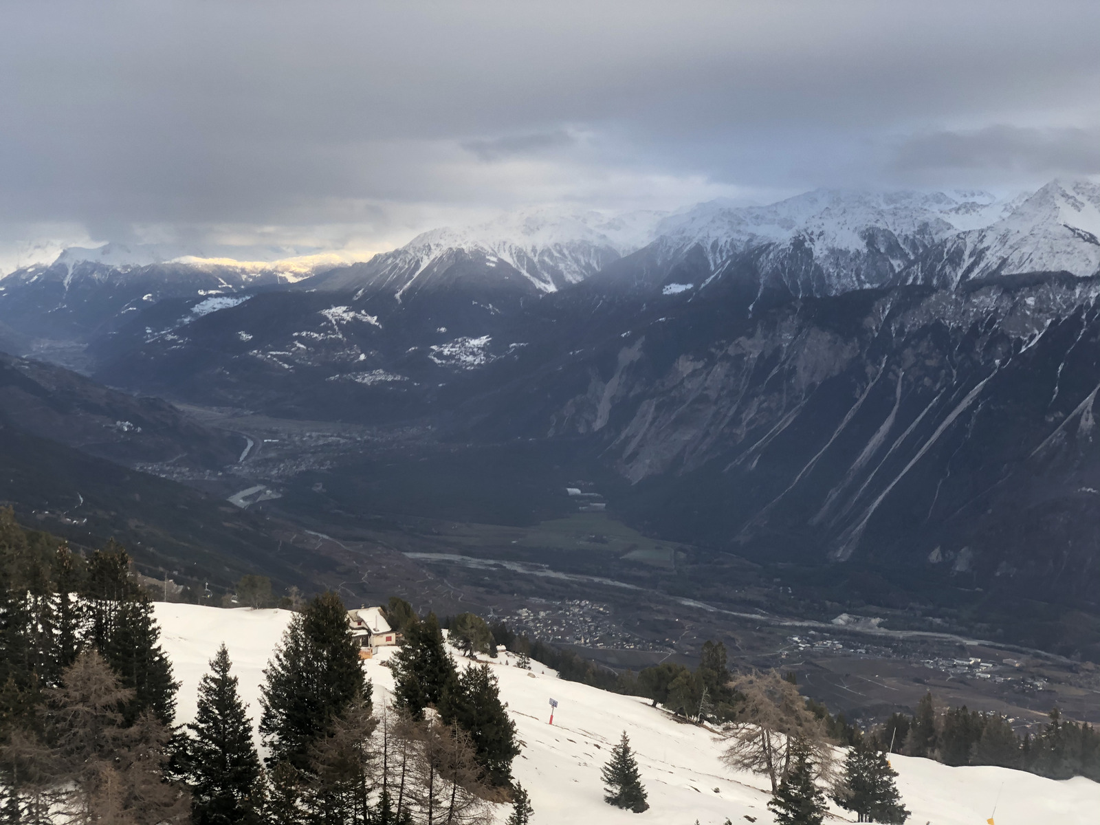 Picture Swiss Crans Montana 2020-12 319 - Road Crans Montana