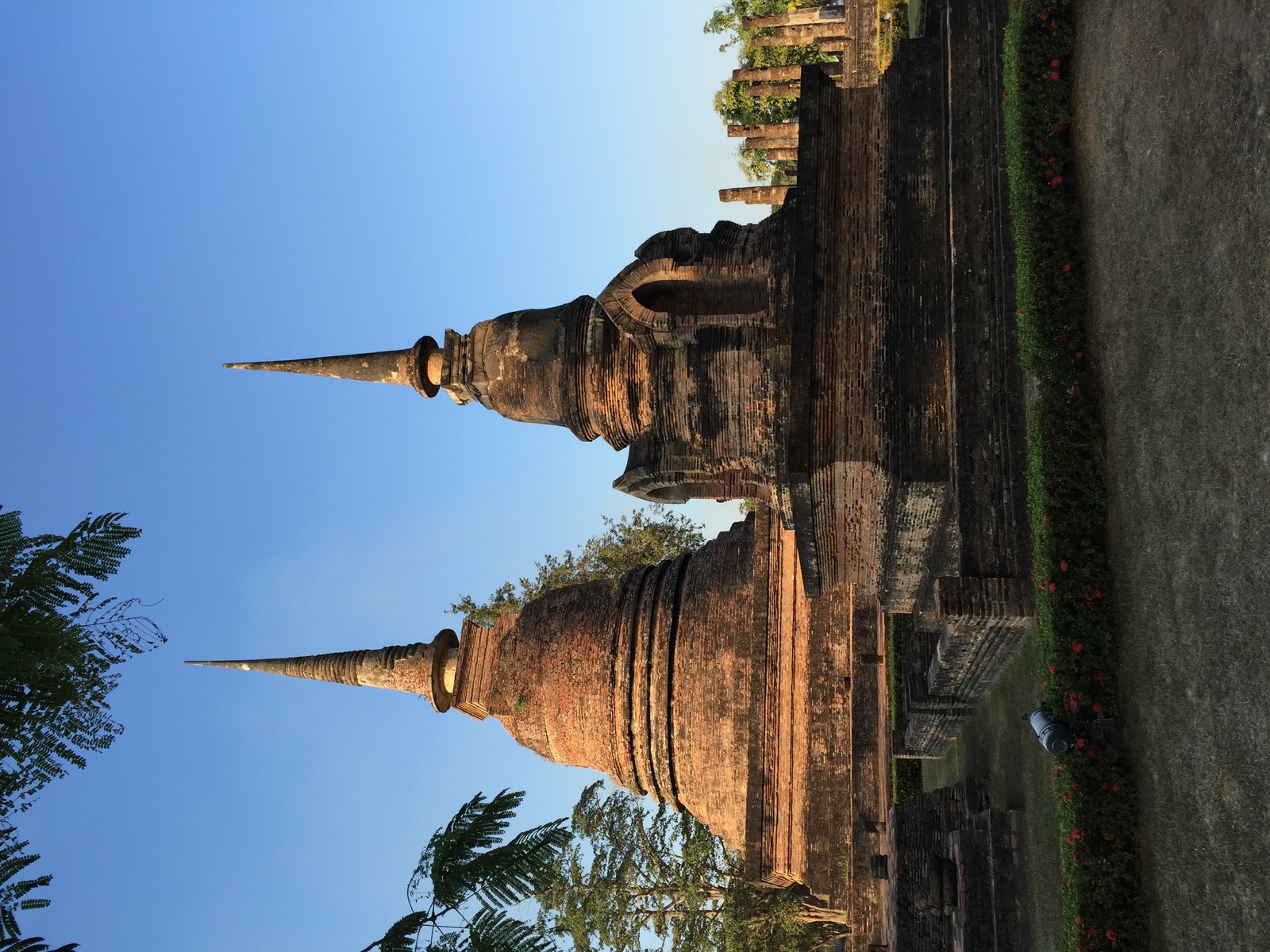 Picture Thailand Sukhothai 2014-12 47 - Perspective Sukhothai