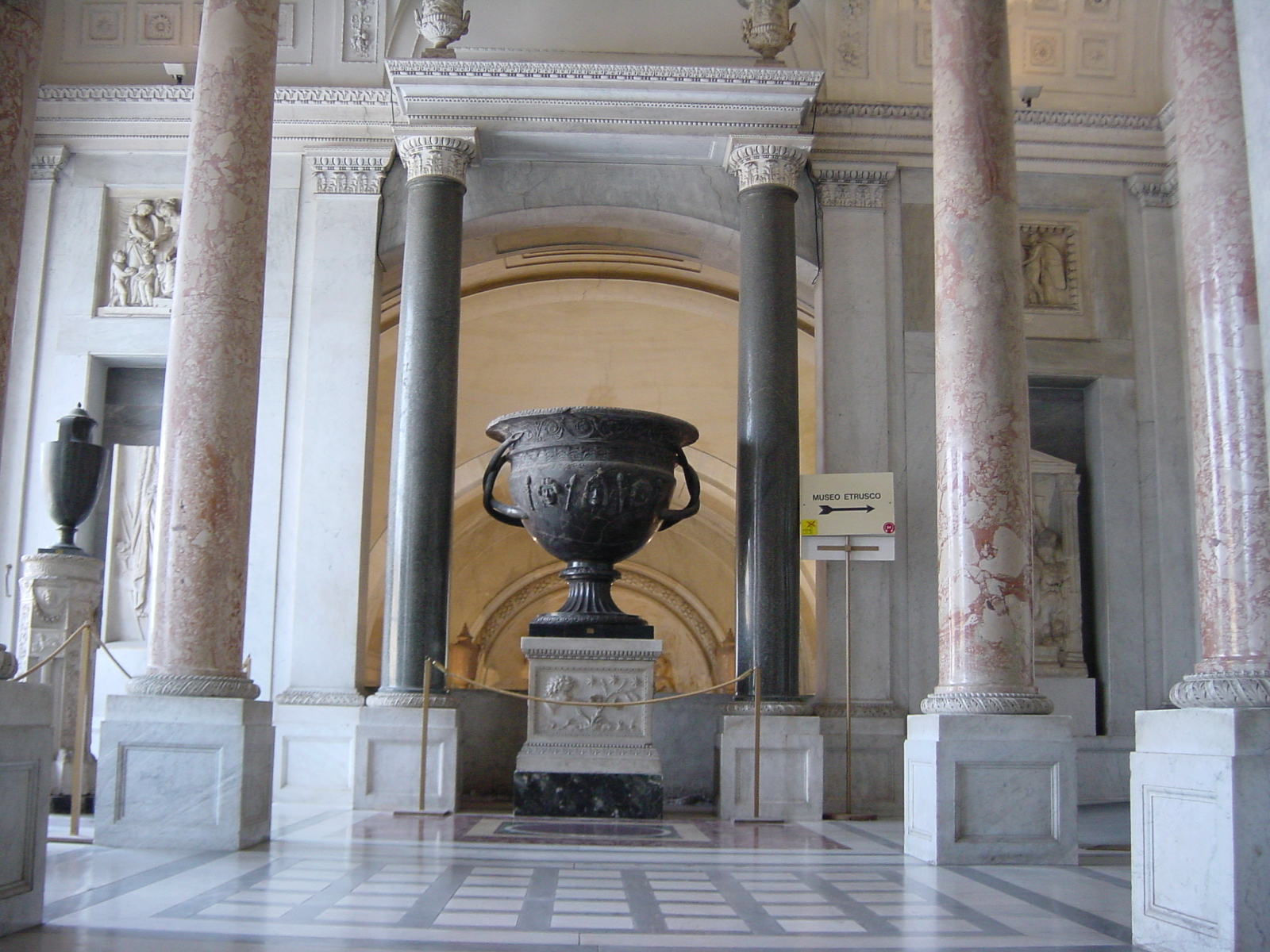 Picture Italy Vatican 2002-07 14 - Perspective Vatican