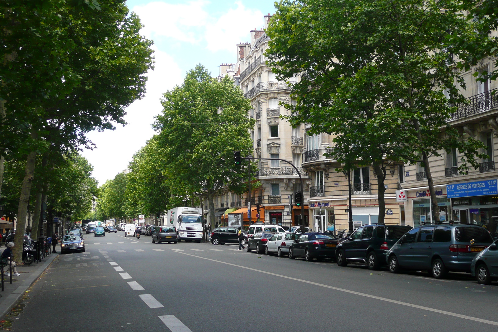 Picture France Paris Avenue Niel 2007-06 30 - Tourist Attraction Avenue Niel