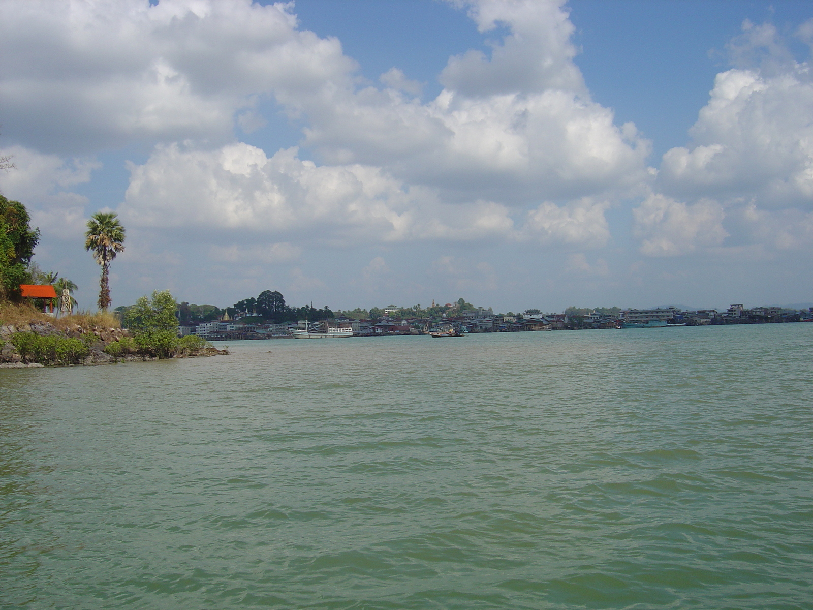 Picture Myanmar Myeik (Mergui) 2005-01 88 - Flights Myeik (Mergui)