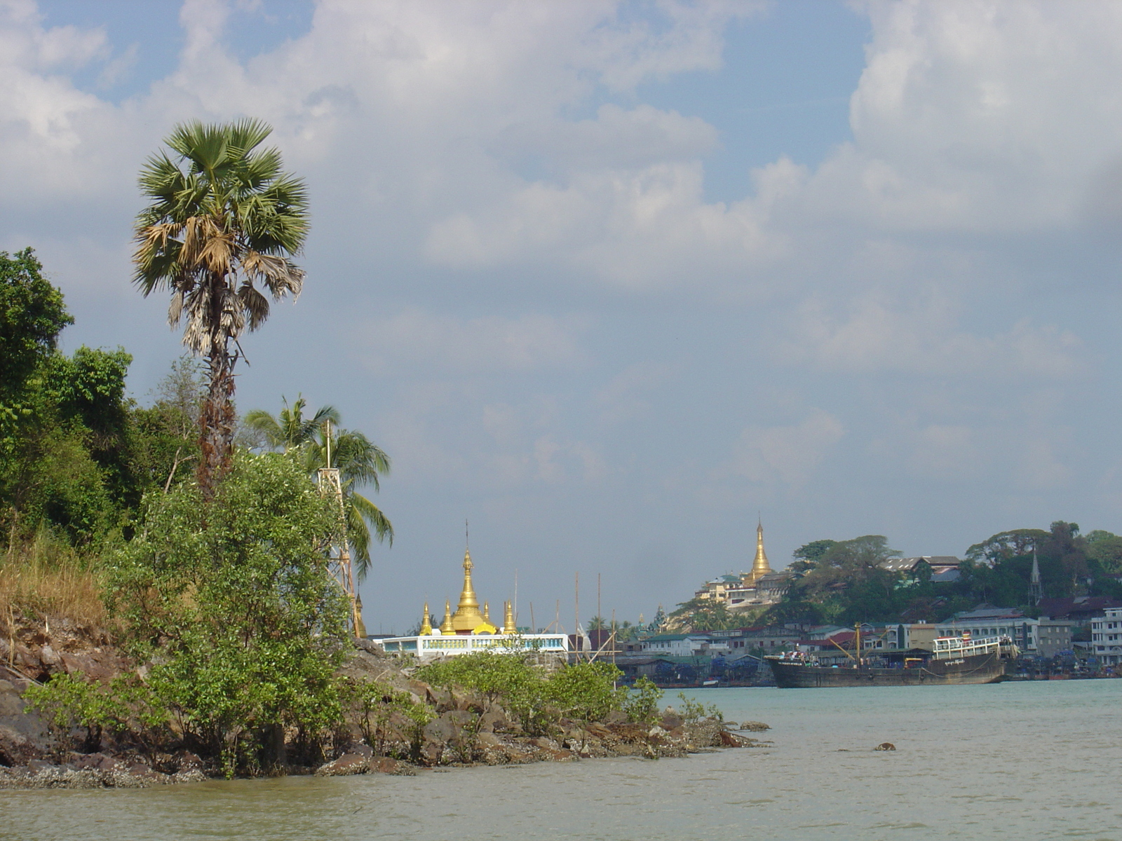 Picture Myanmar Myeik (Mergui) 2005-01 84 - Tourist Attraction Myeik (Mergui)