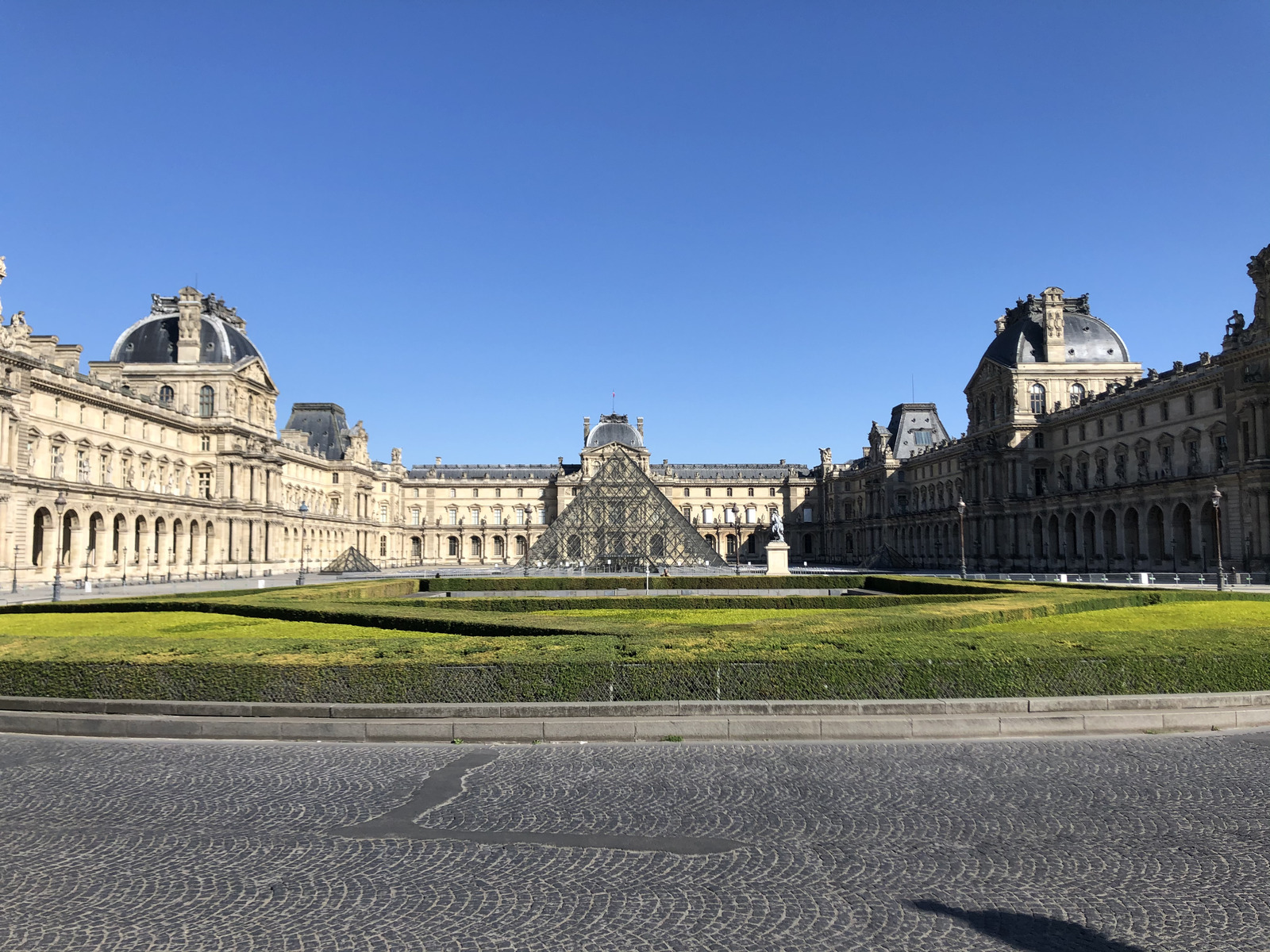 Picture France Paris lockdown 2020-04 200 - Pictures Paris lockdown